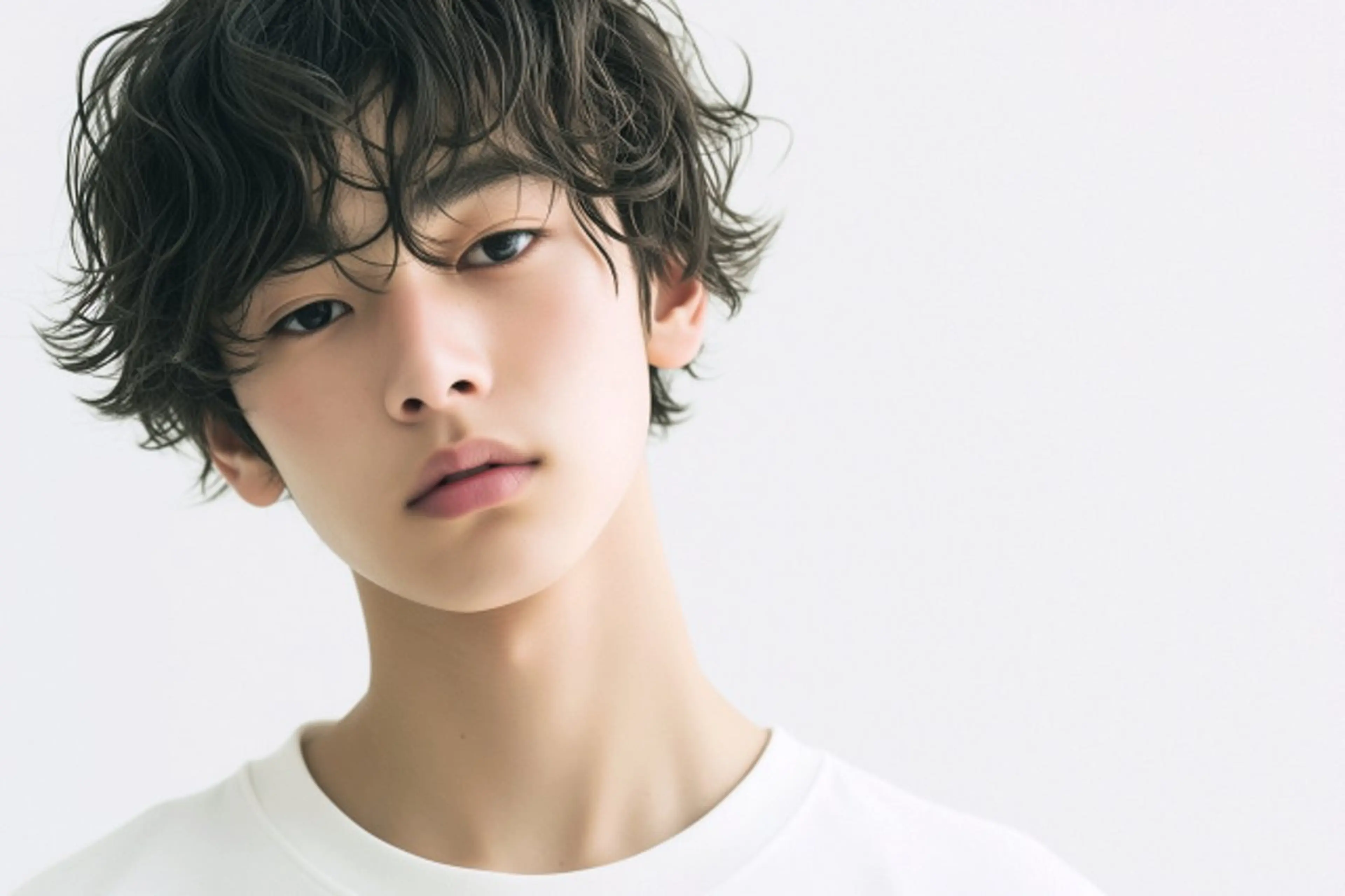 6種類から選べるメンズパーマ💫ツイスト・ツイストスパイラル・スパイラル・スペインカール・波巻きパーマ・プードルパーマ。の写真