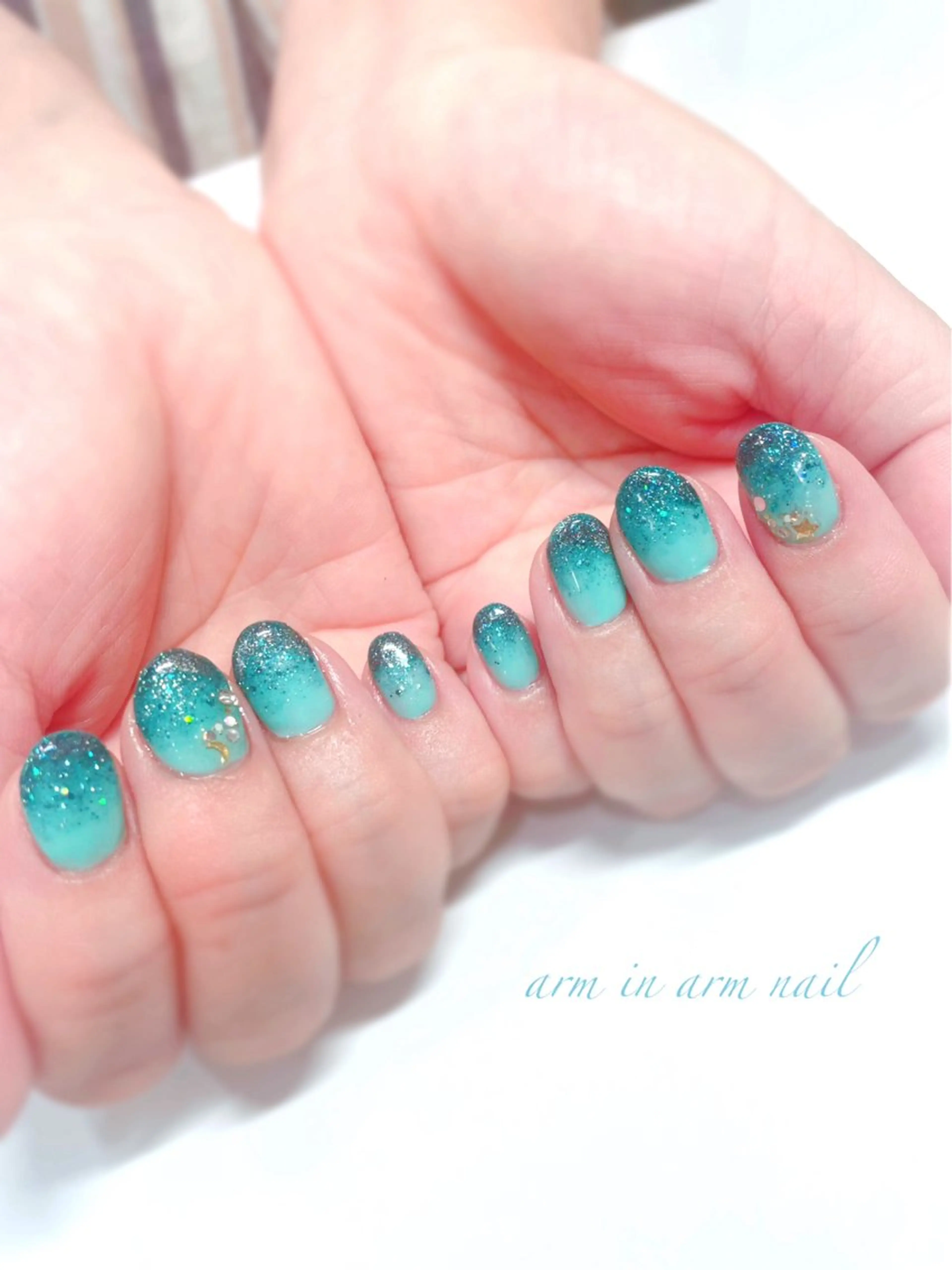 ネイル arm in arm ︎✿Yamamotoのマツエク・マツパデザイン