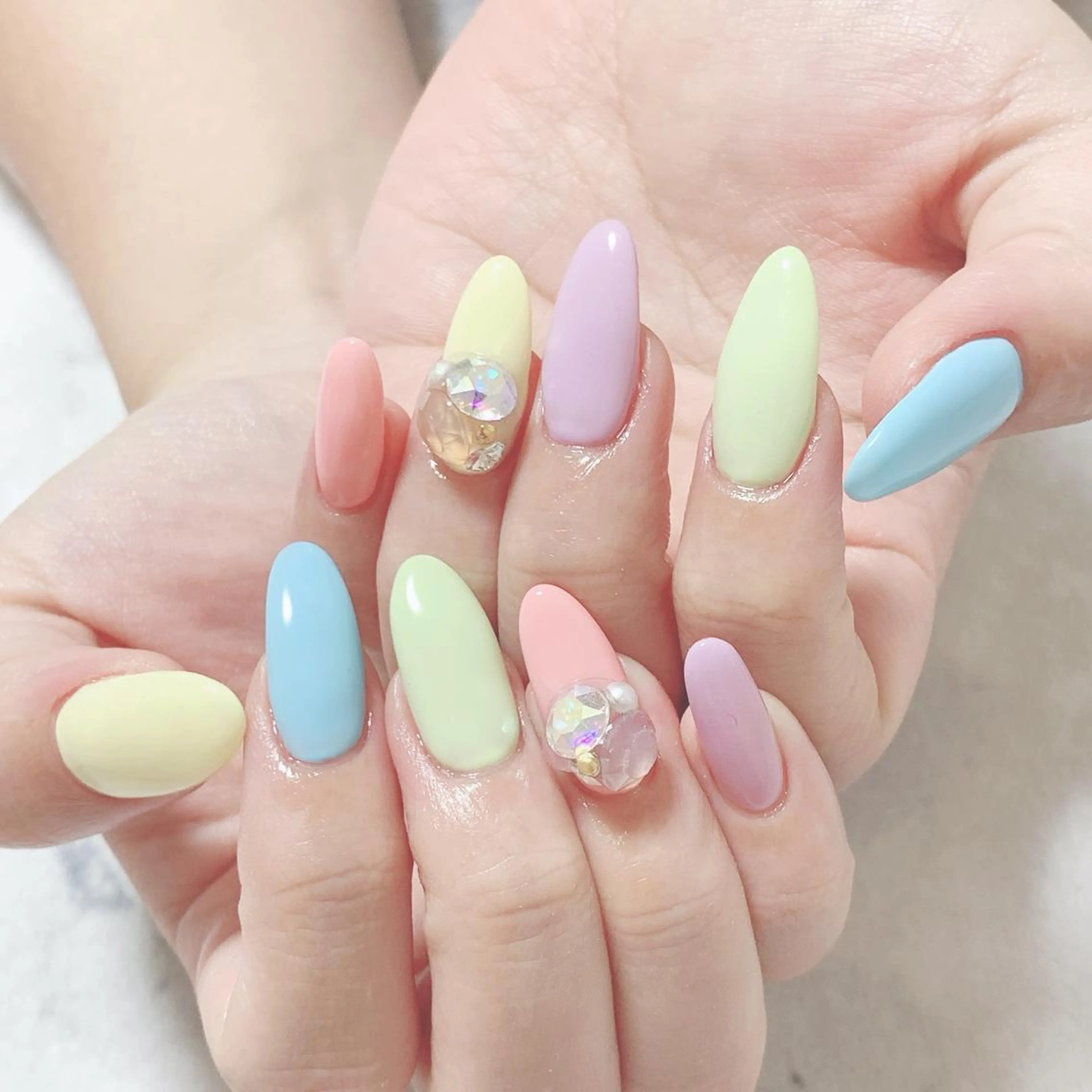 ネイル クリアネイル パステルネイル 夏ネイル Jeremy ♡ HARUKAのネイルデザイン