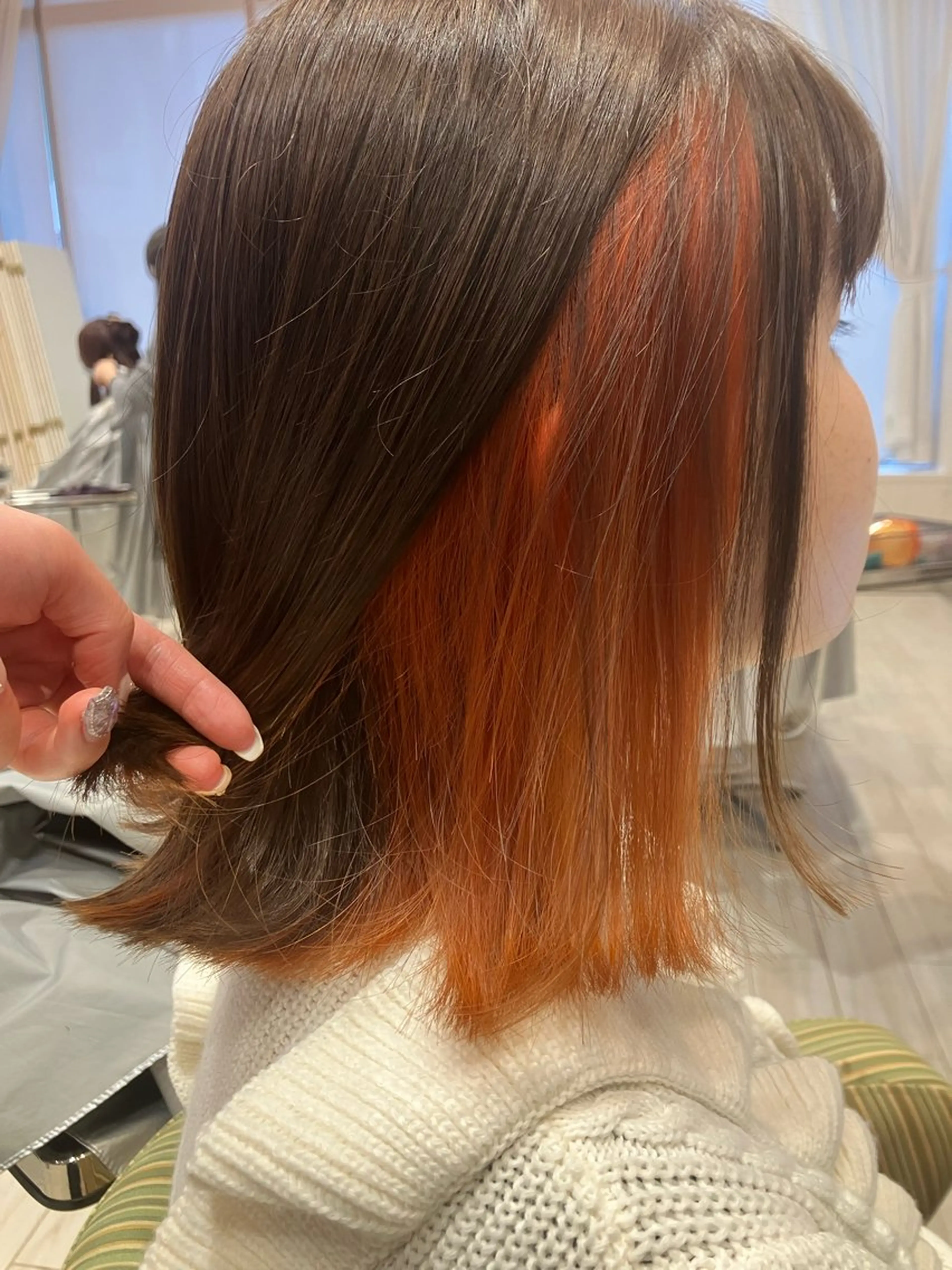 ミディアム カラー ブリーチ ハイトーンカラー ヘアカラー 永倉 はるかのヘアスタイル