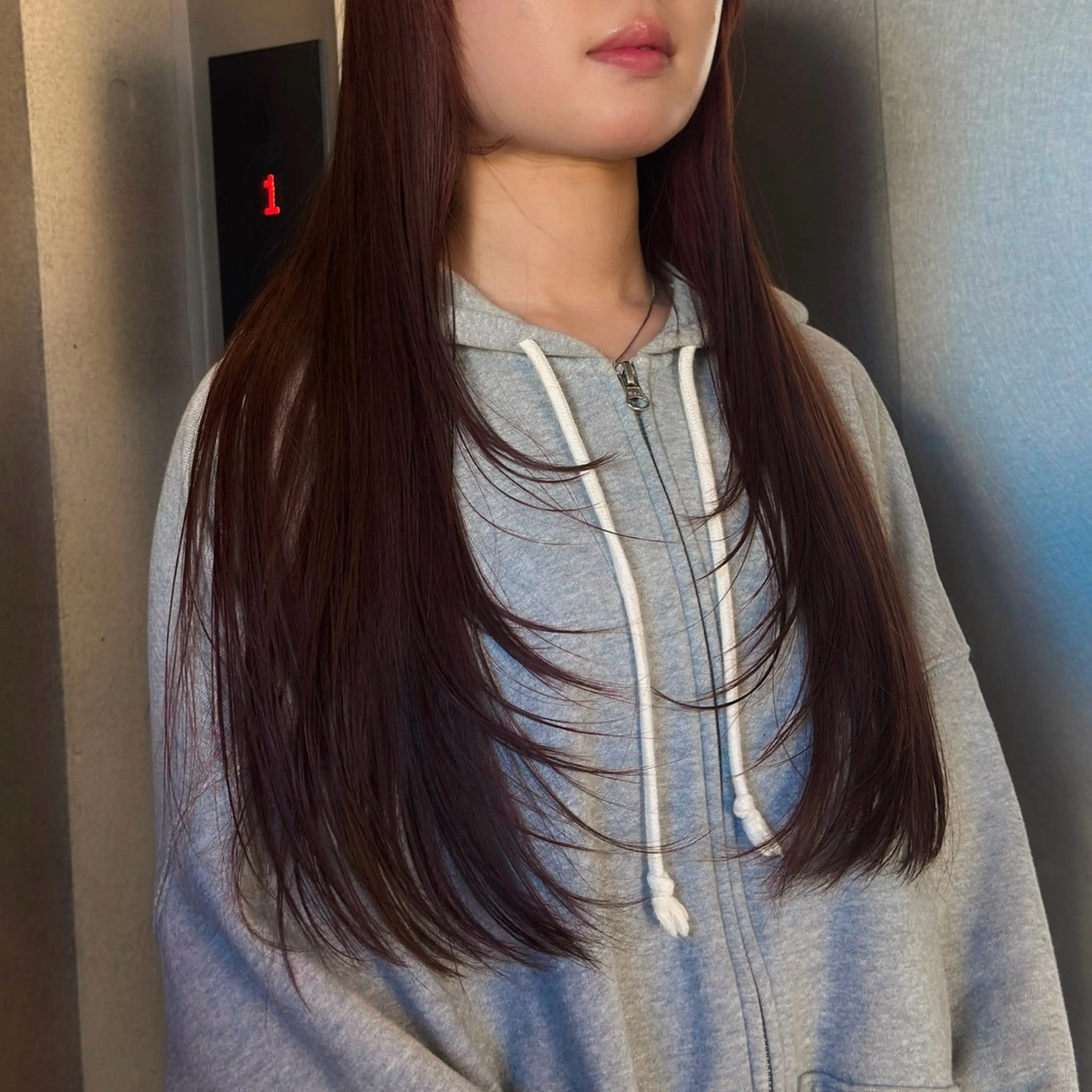 ロング カラー レイヤーカット カット ヘアカラー トリートメント 透明感/血色カラー/ 似合せレイヤー/ゆいのヘアスタイル