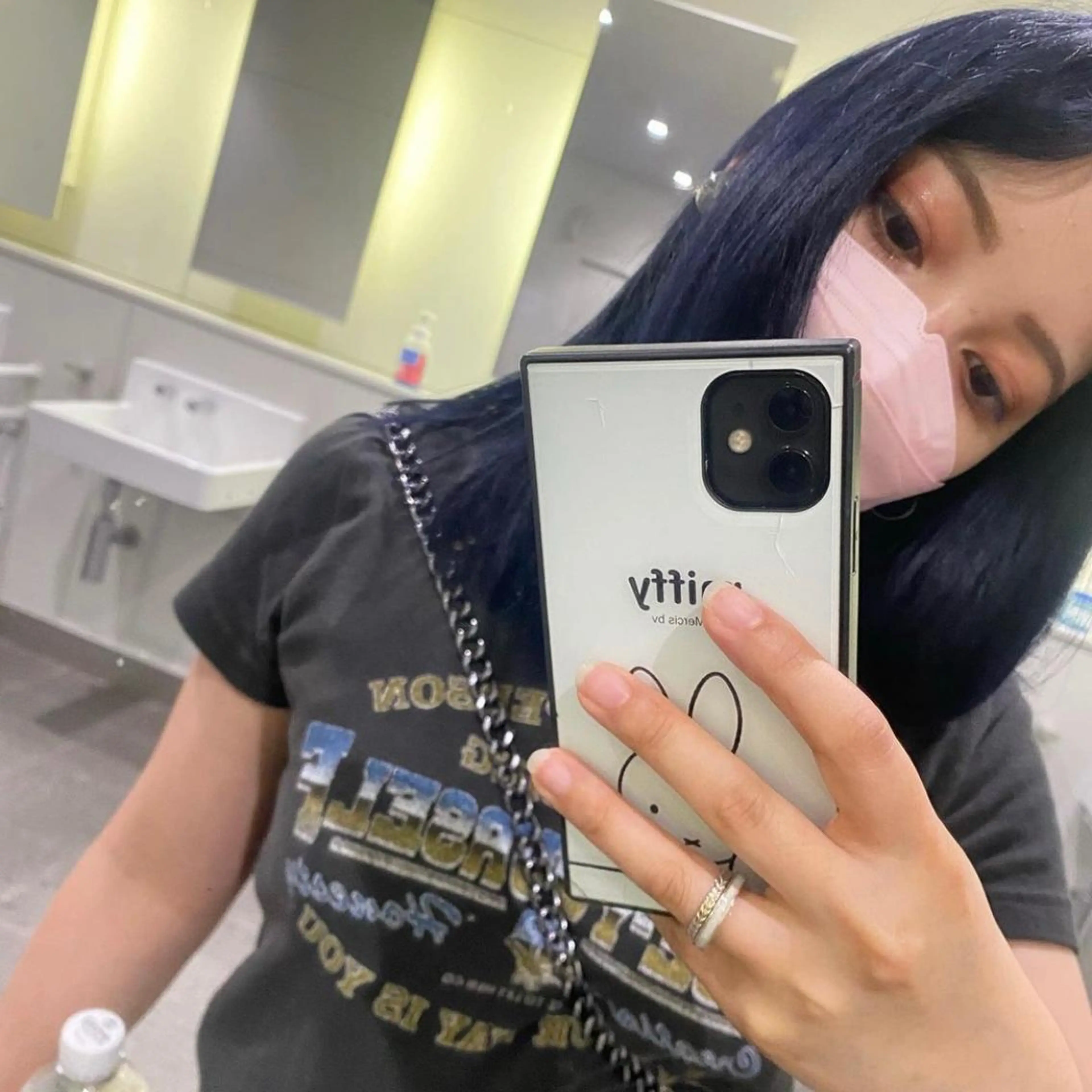 セミロング カット ヘアカラー トリートメント vivre libre所属・vivre libreのヘアスタイル