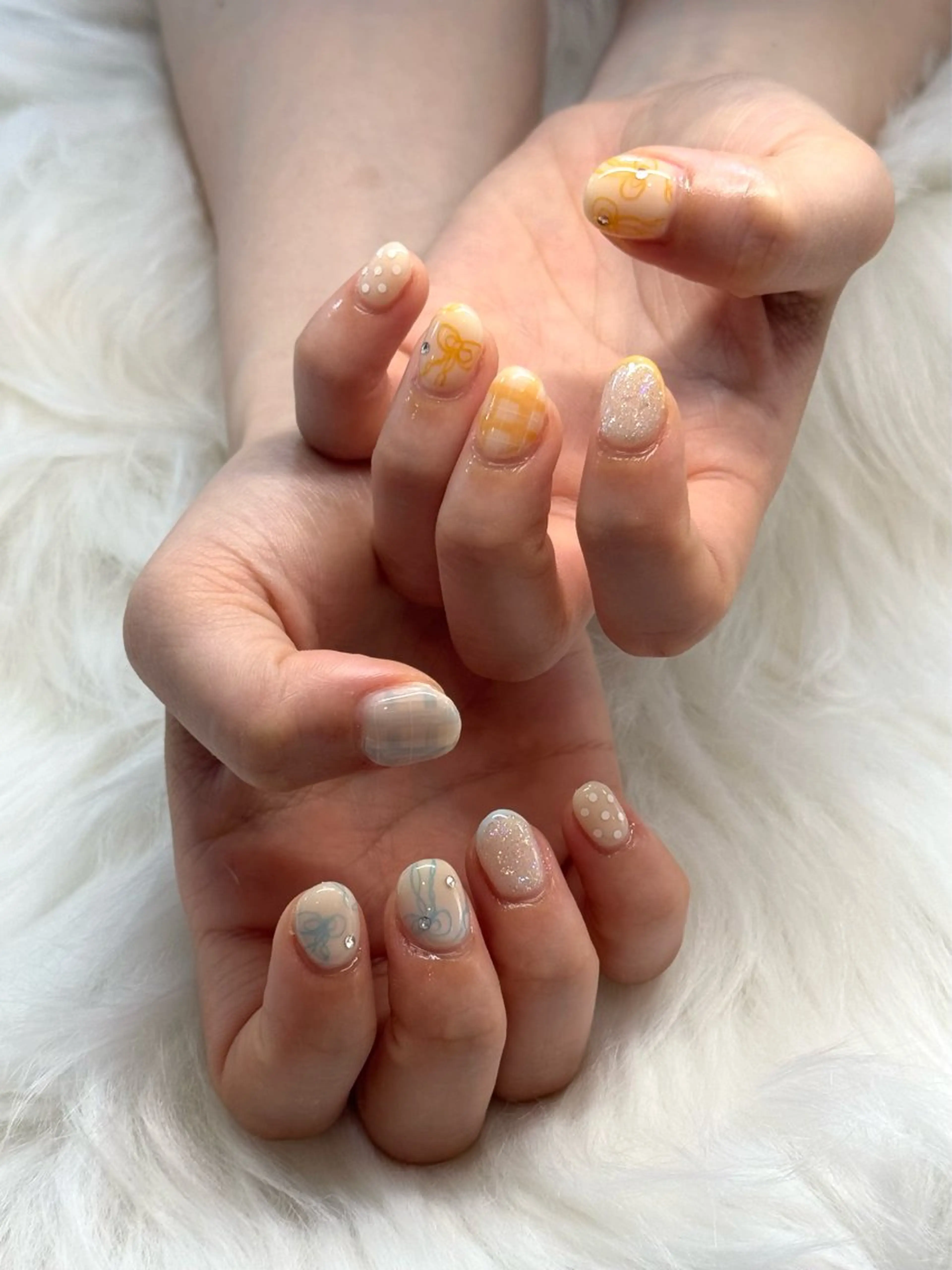 ネイル Loa　salon所属・小畑 寧捺のネイルデザイン