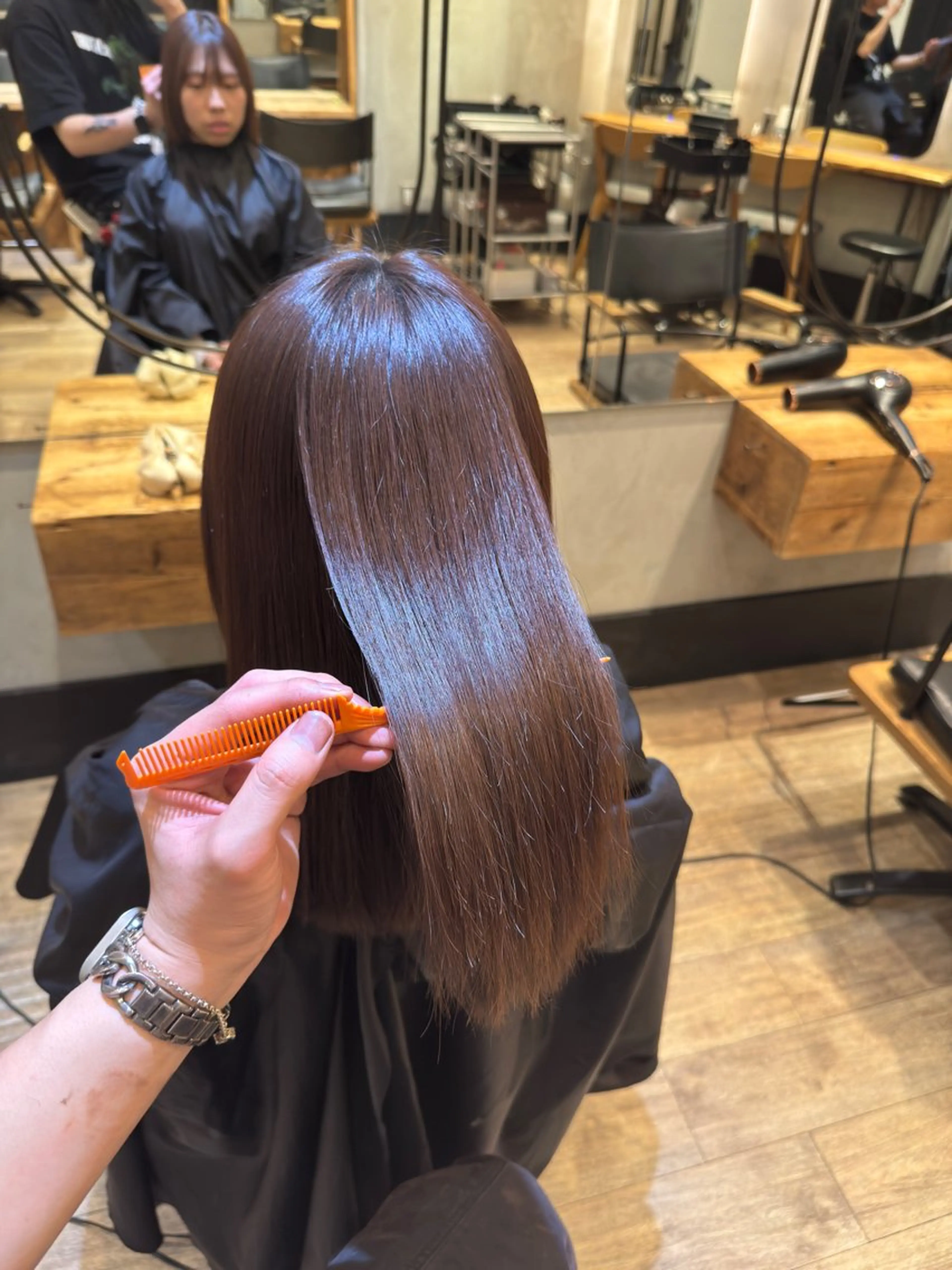 ミディアム 縮毛矯正 トリートメント 立川/ブリーチ/ 髪質改善/西川翔真のヘアスタイル