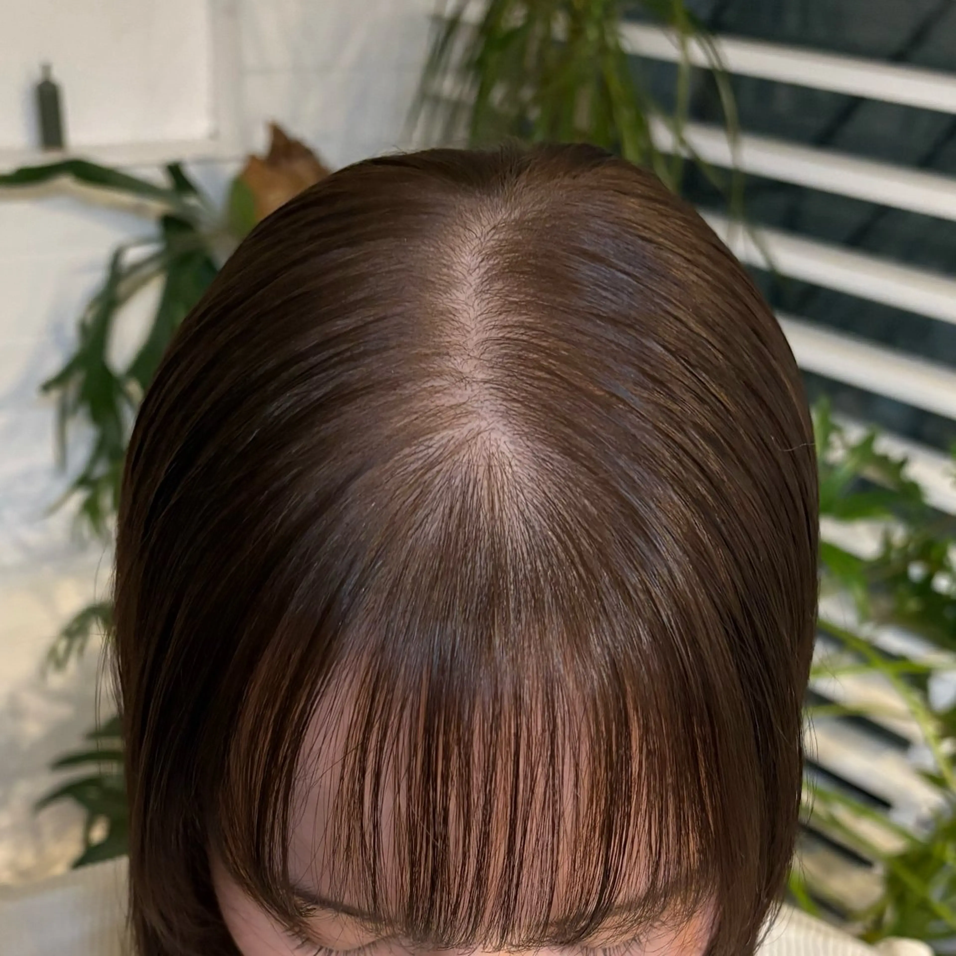 ミディアム カラー 透明感カラー ヘアカラー mina / 透明感ベージュカラーのヘアスタイル