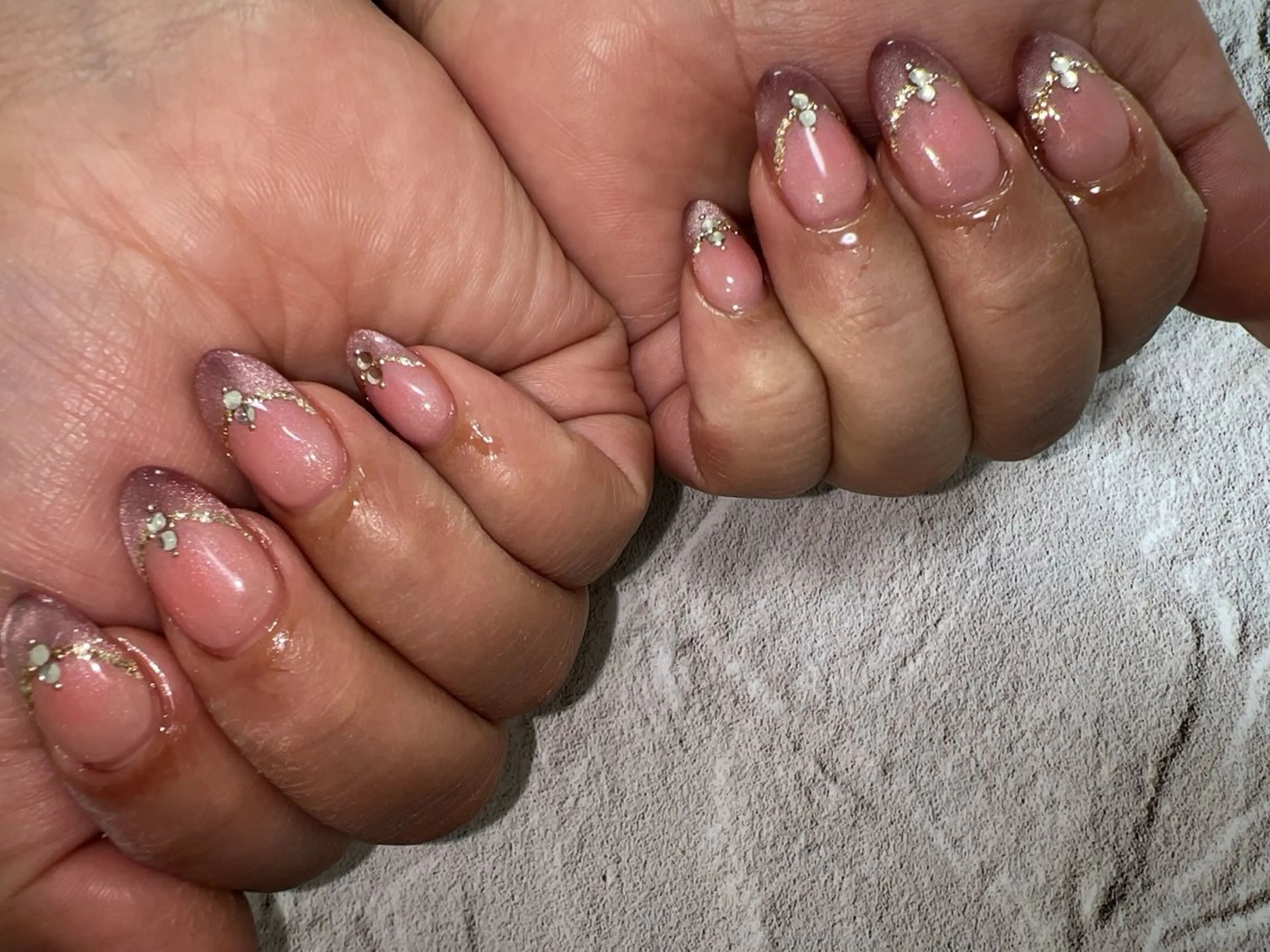 ネイル チークネイル フレンチネイル マグネットネイル coco nailのネイルデザイン