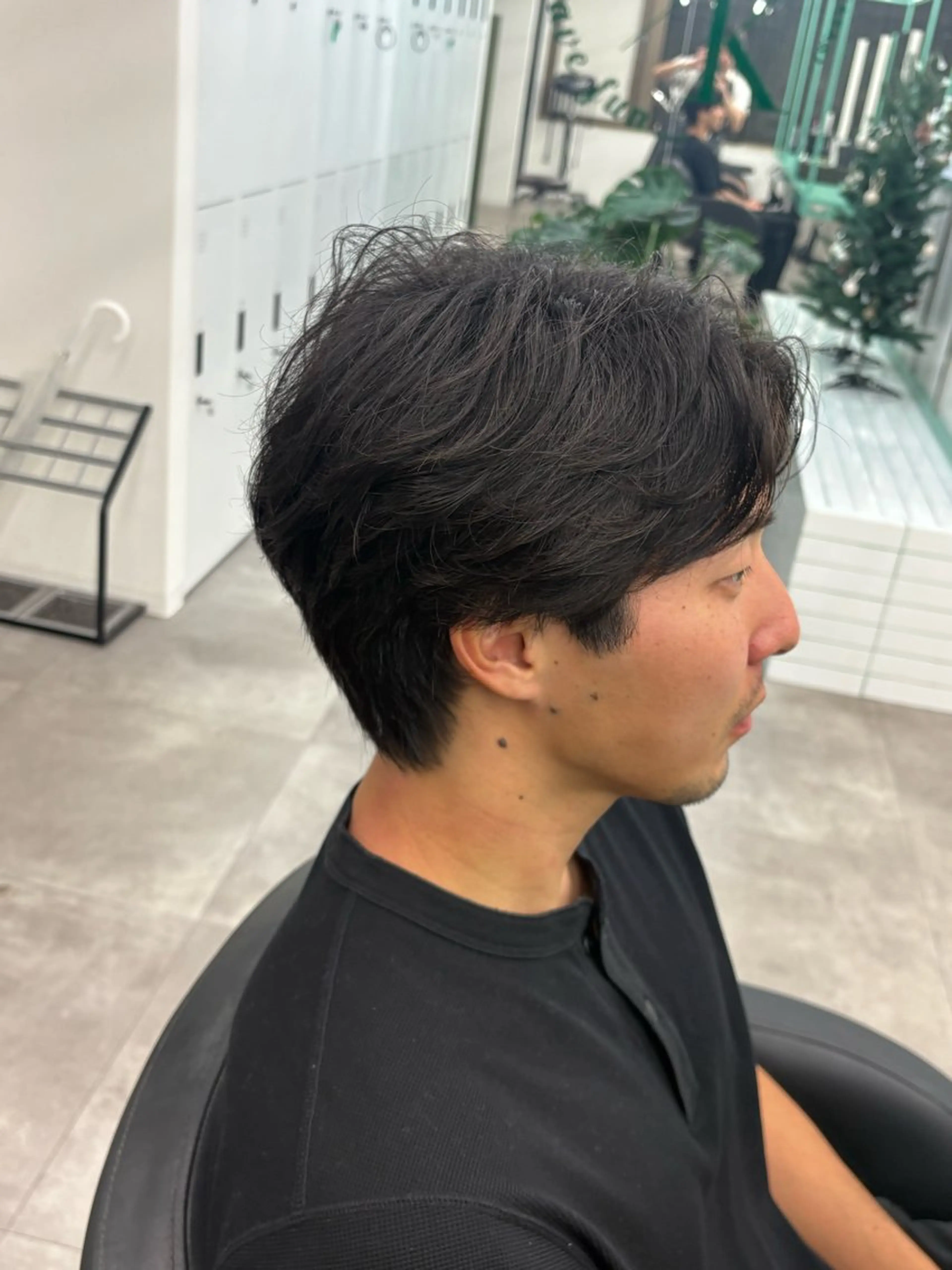 ミディアム パーマ メンズ カット パーマ トリートメント ヘッドスパ ヘアセット 川崎1メンズパーマ師 🌀岩﨑弘成🌀のヘアスタイル