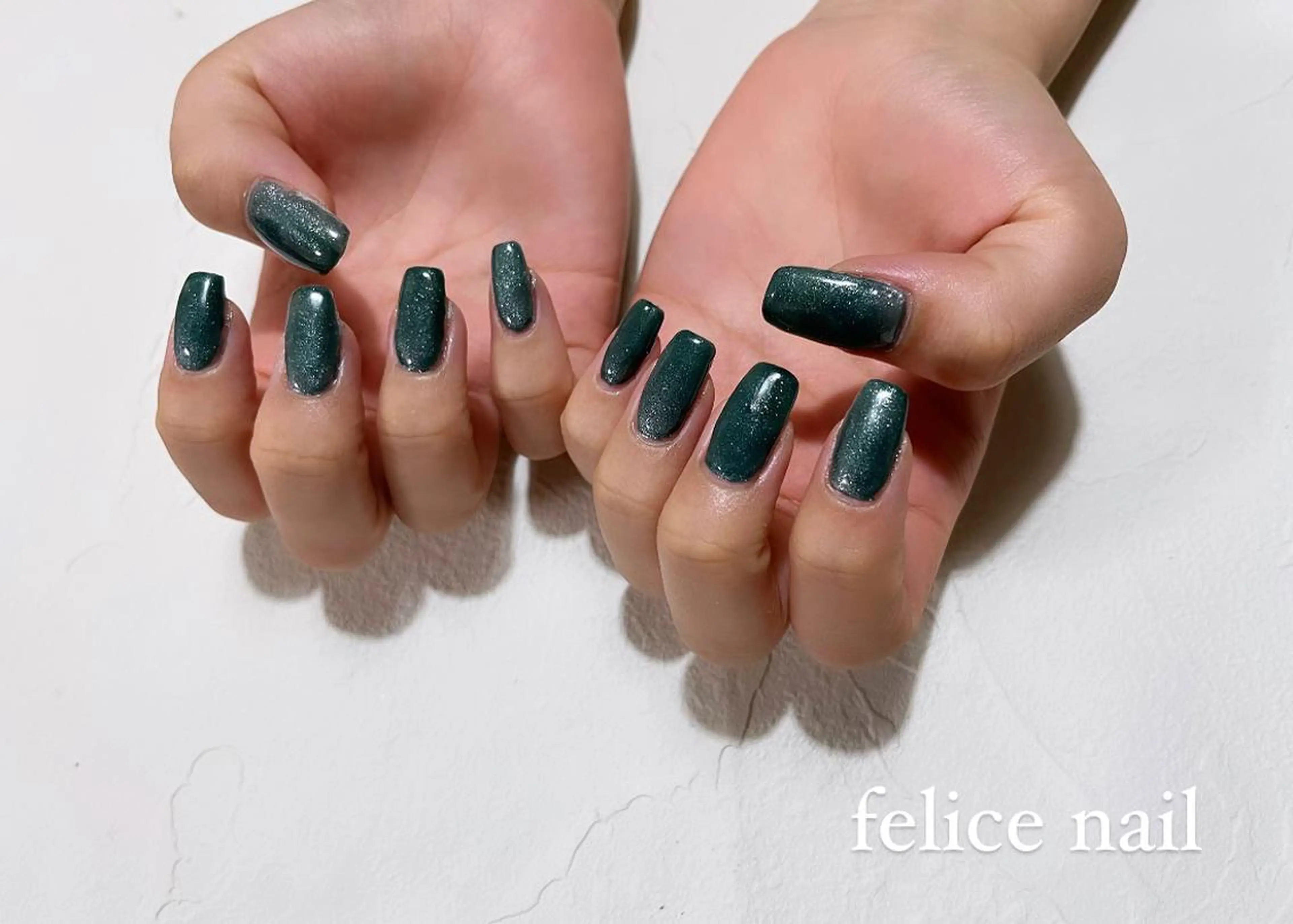 ネイル マグネットネイル シルバー felice nailのネイルデザイン