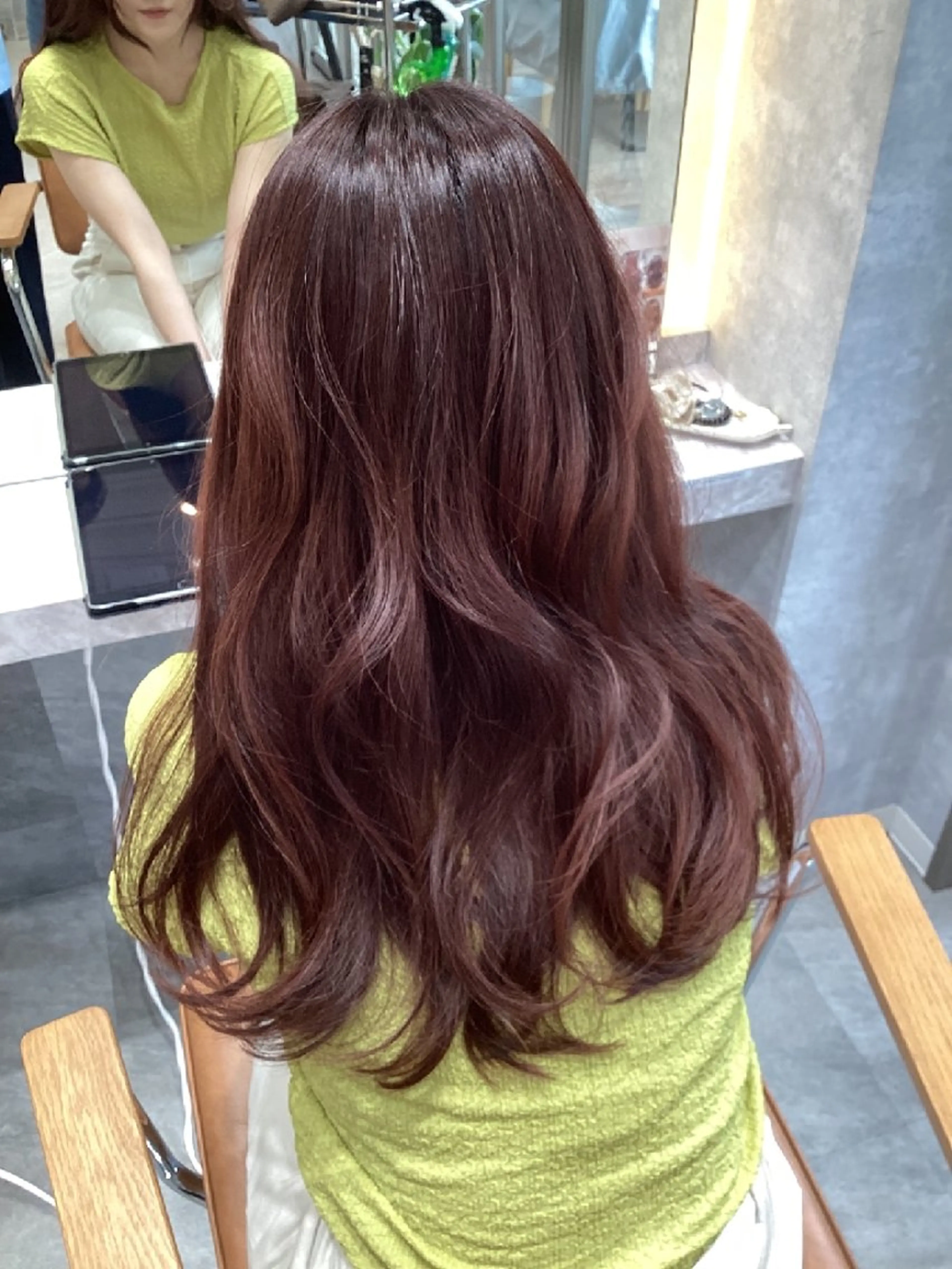 カラー レッドカラー 関口 知佳のヘアスタイル