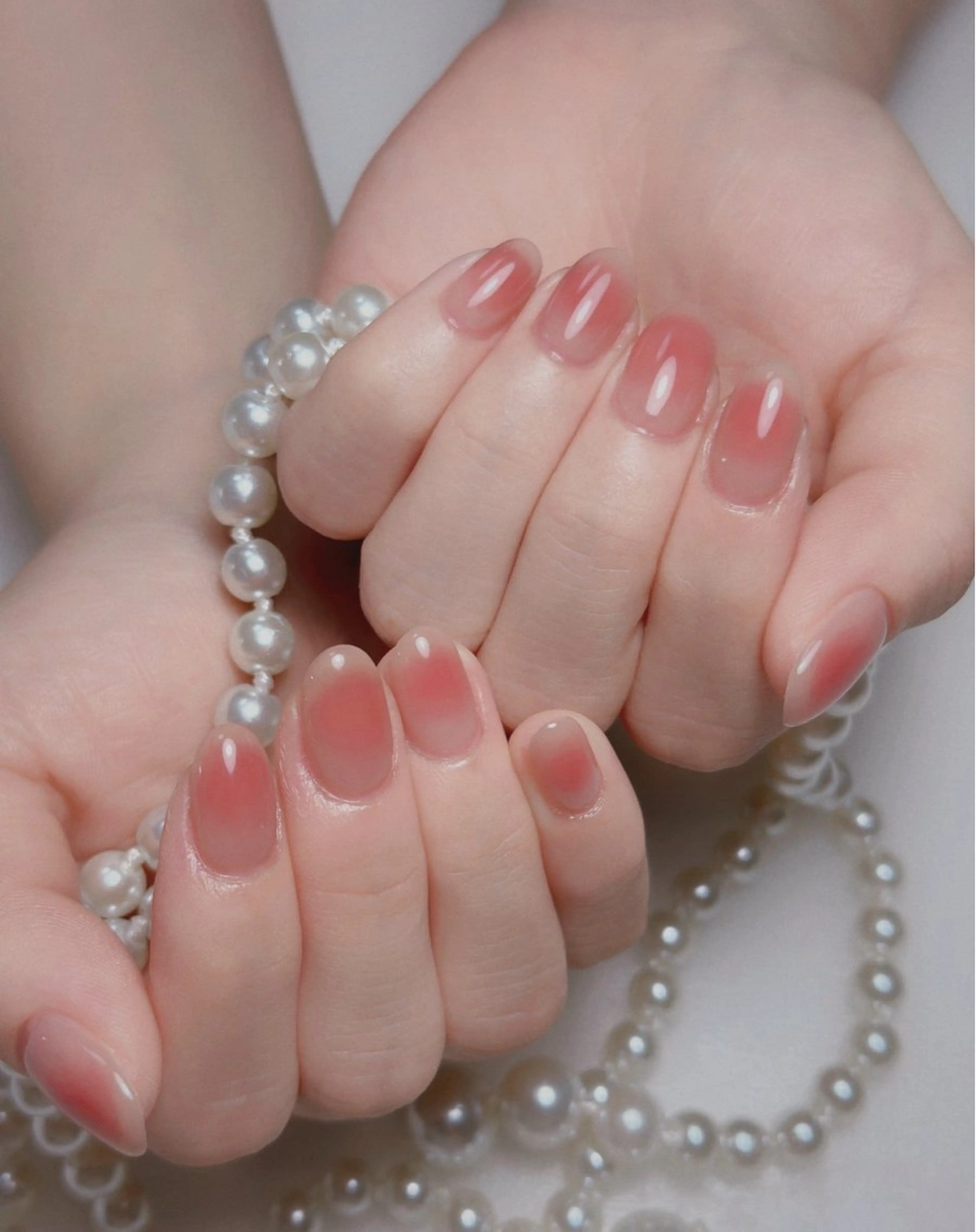 ネイル オーロラネイル 長さ出し フットネイル 韓国ネイル ラメ(グリッター) ハンドネイル 👍thumbs up nail👍のネイルデザイン