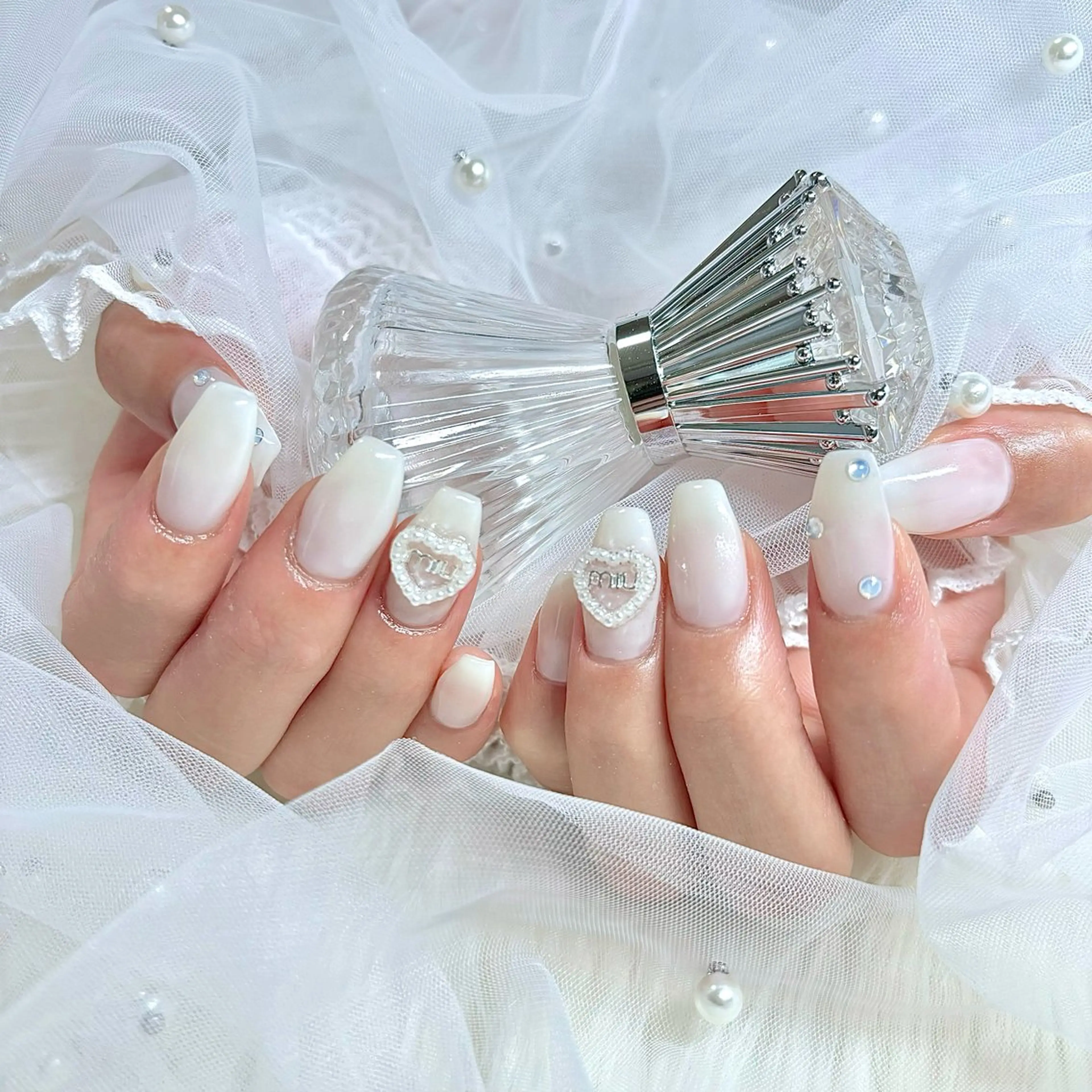 ネイル ハンドネイル Sii nail 🤍SAKIのネイルデザイン