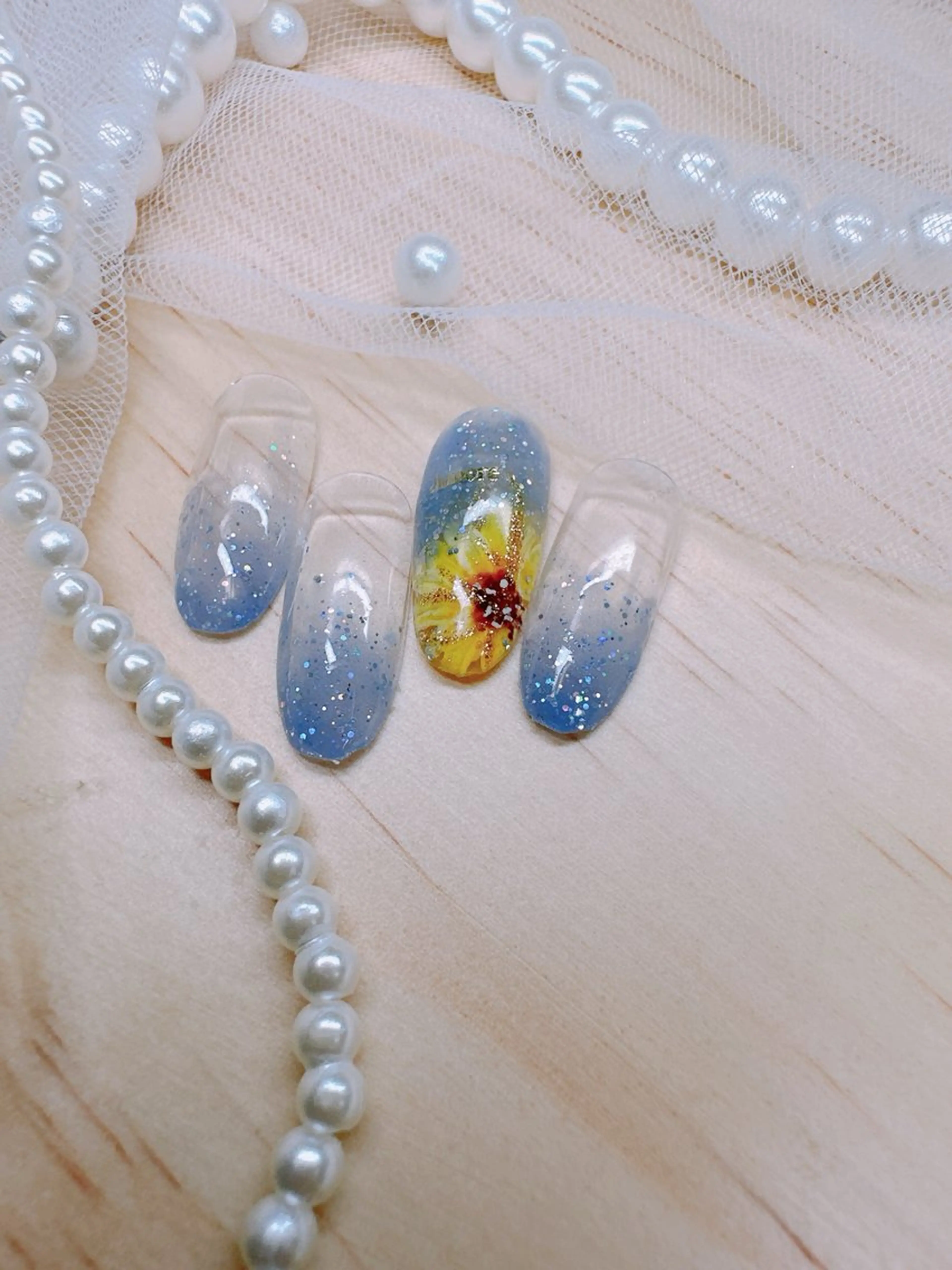 ネイル 高島 夏海のネイルデザイン