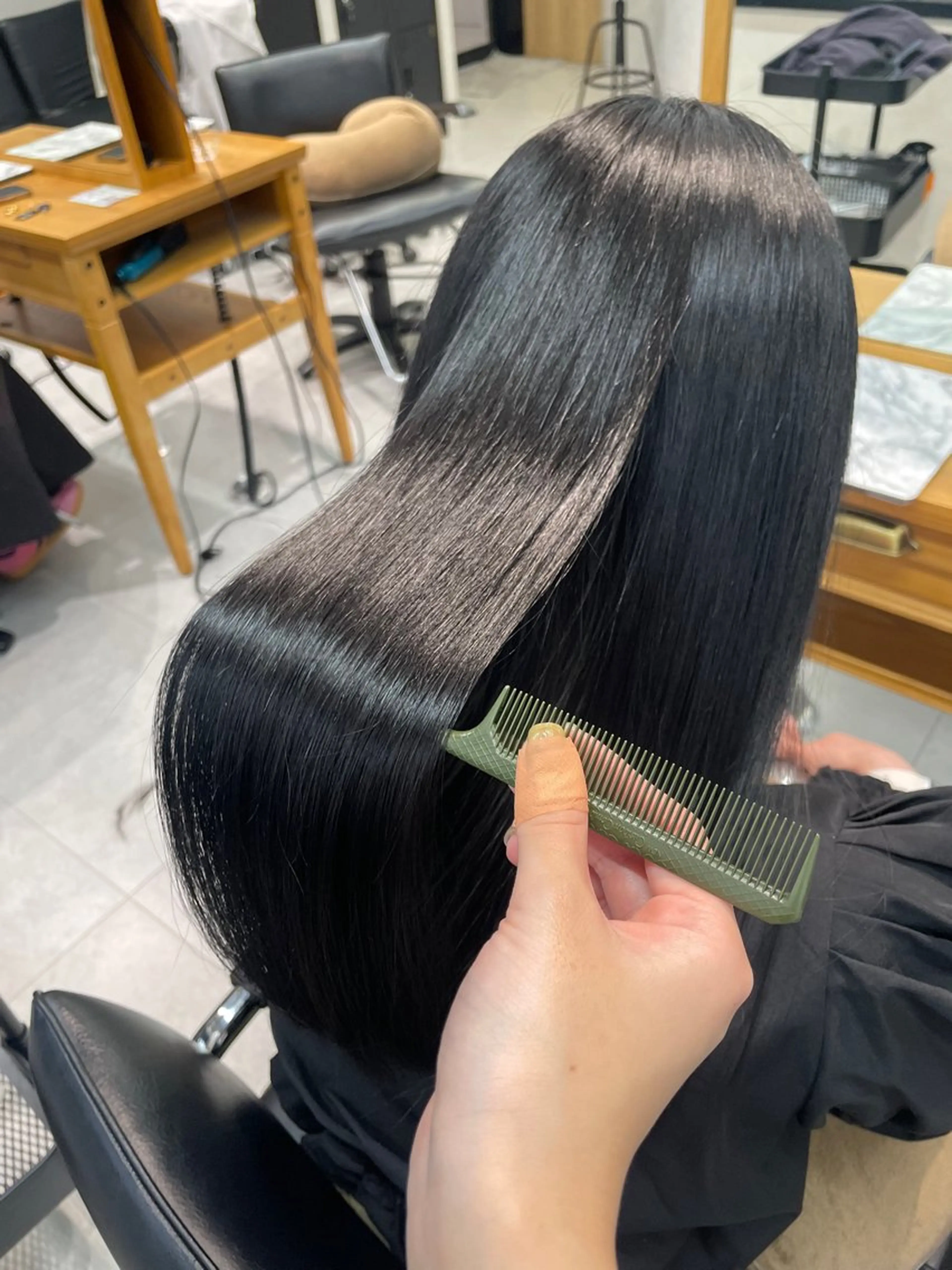 ロング 髪質改善 縮毛矯正 トリートメント 酸熱トリートメント ヘアカラー カラーモデル募集 ✨🤍モモハ🤍✨のヘアスタイル