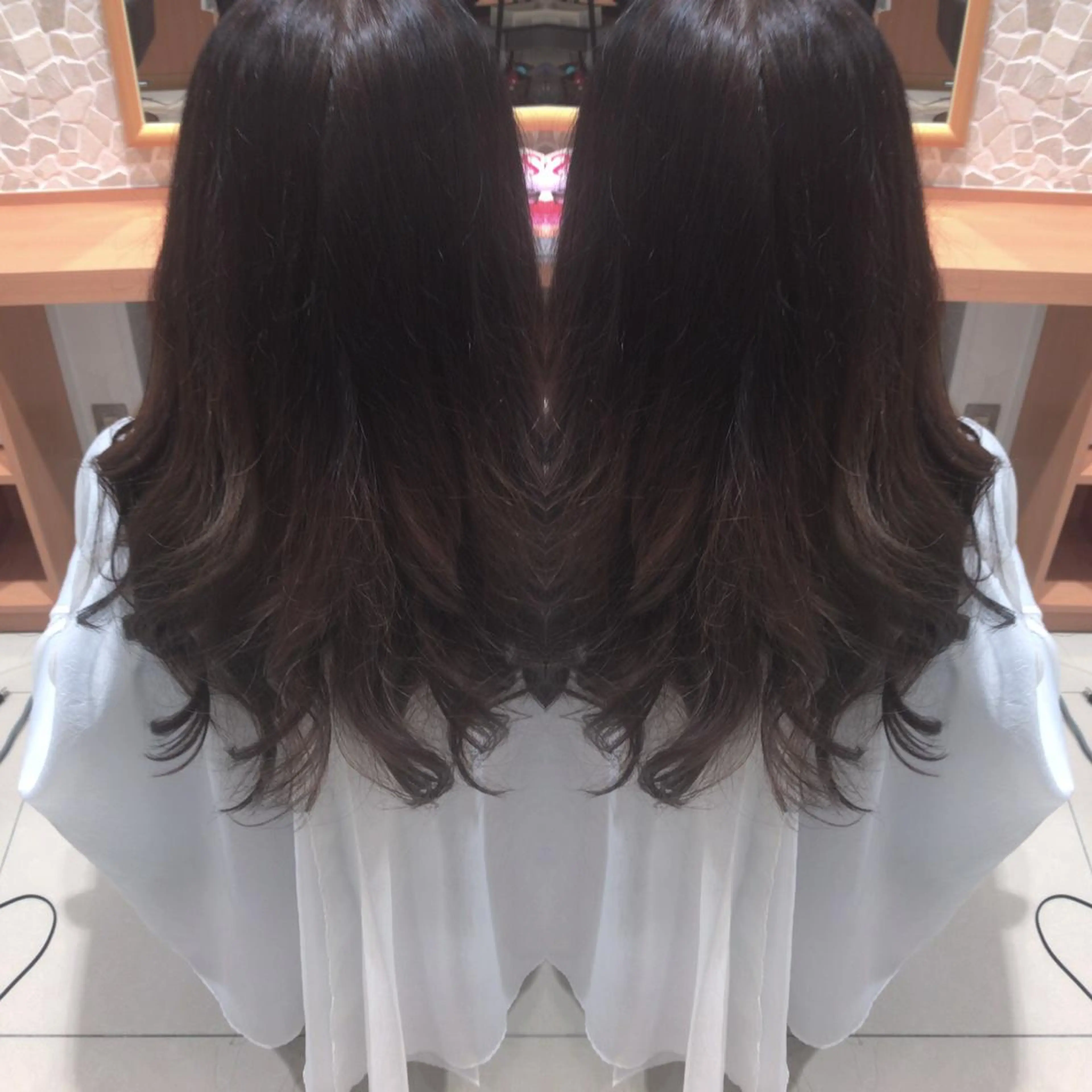 ロング カラー レイヤーカット匠 イソザキノリユキのヘアスタイル