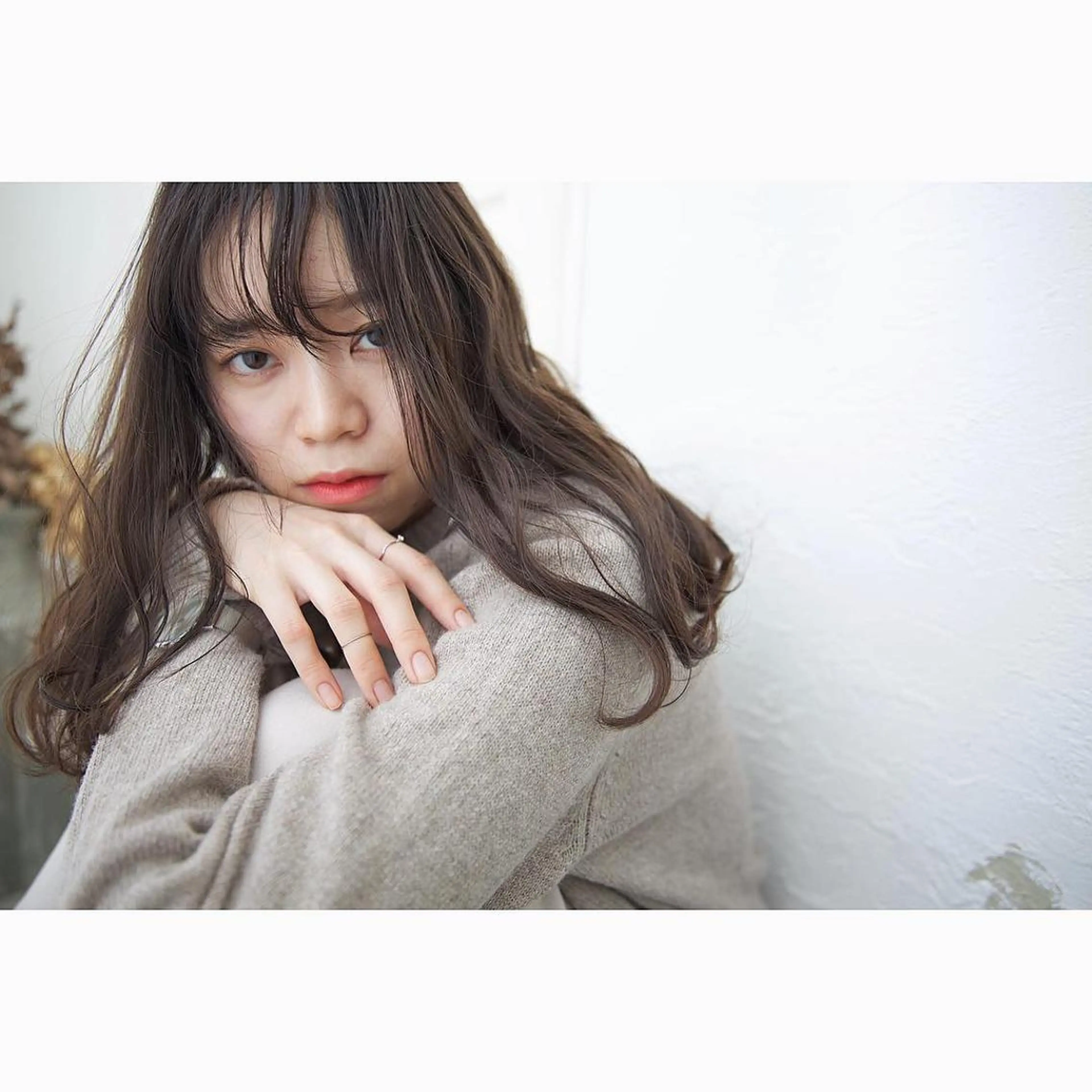 セミロング カラー カット ヘアカラー fio マナミのヘアスタイル