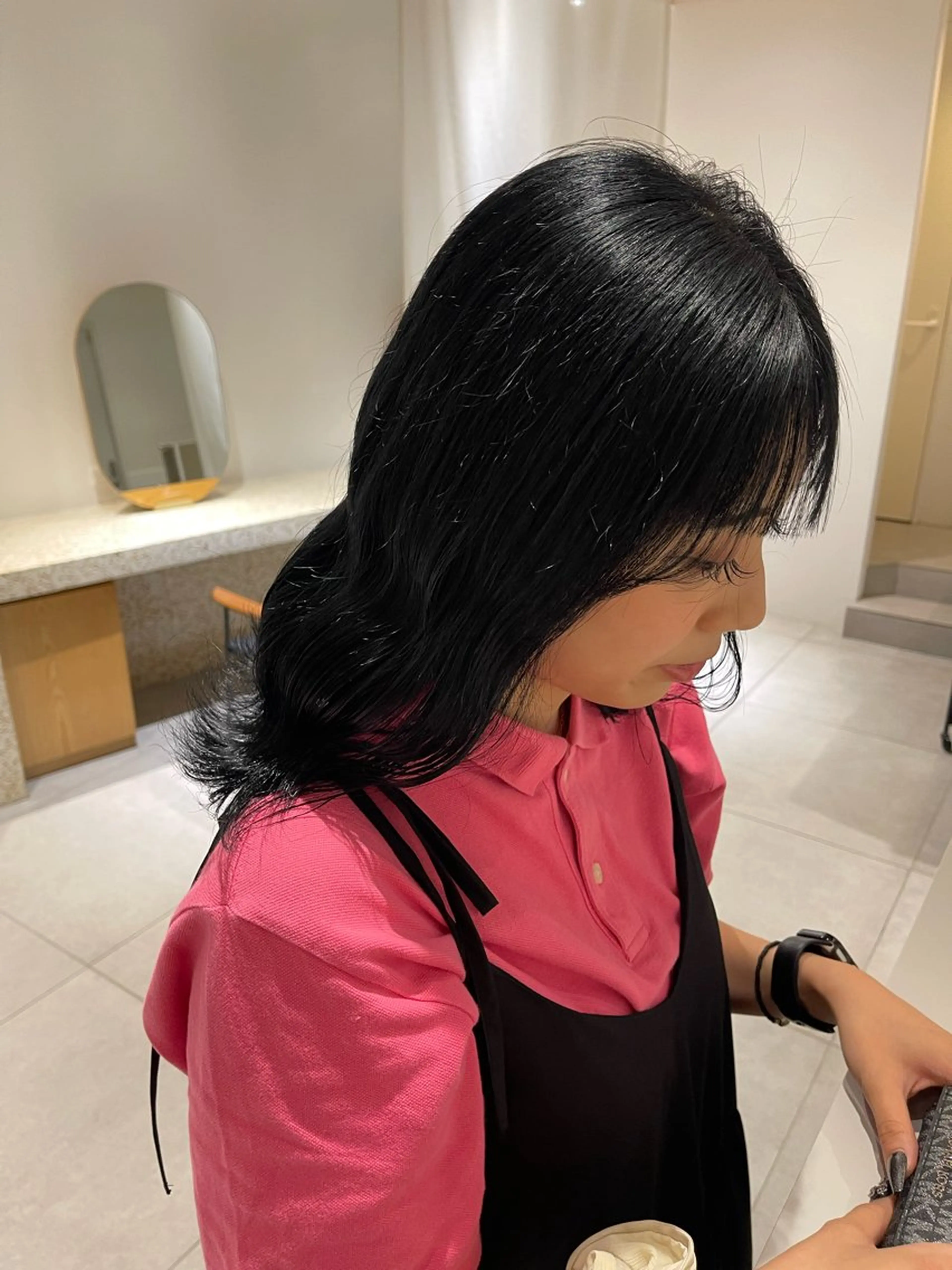 カラー three所属・🦄今西 利音🦄のヘアスタイル