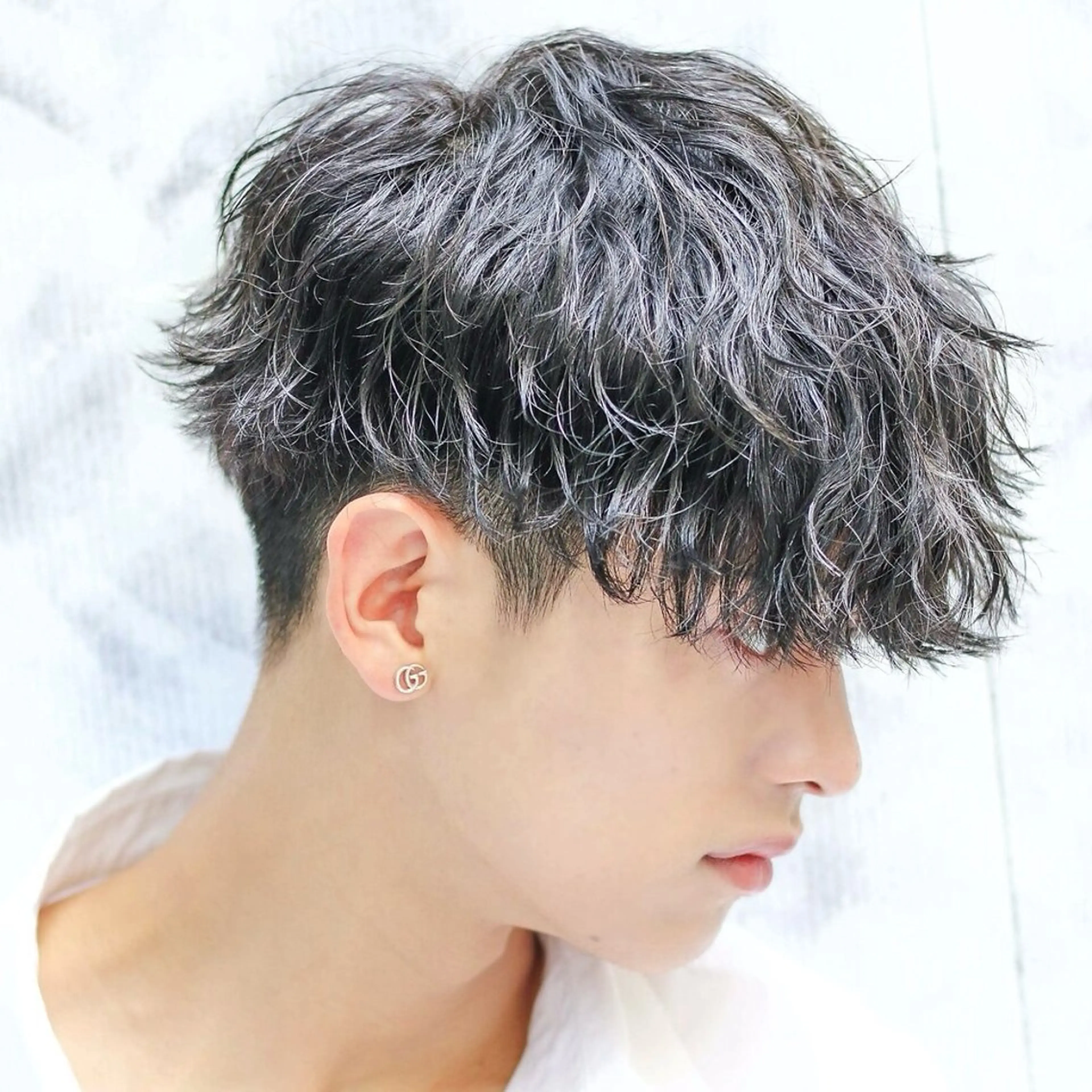 ショート パーマ メンズ メンズパーマ 波巻きパーマ カット パーマ メンズ特化カットパー マカラー坂田柊のヘアスタイル