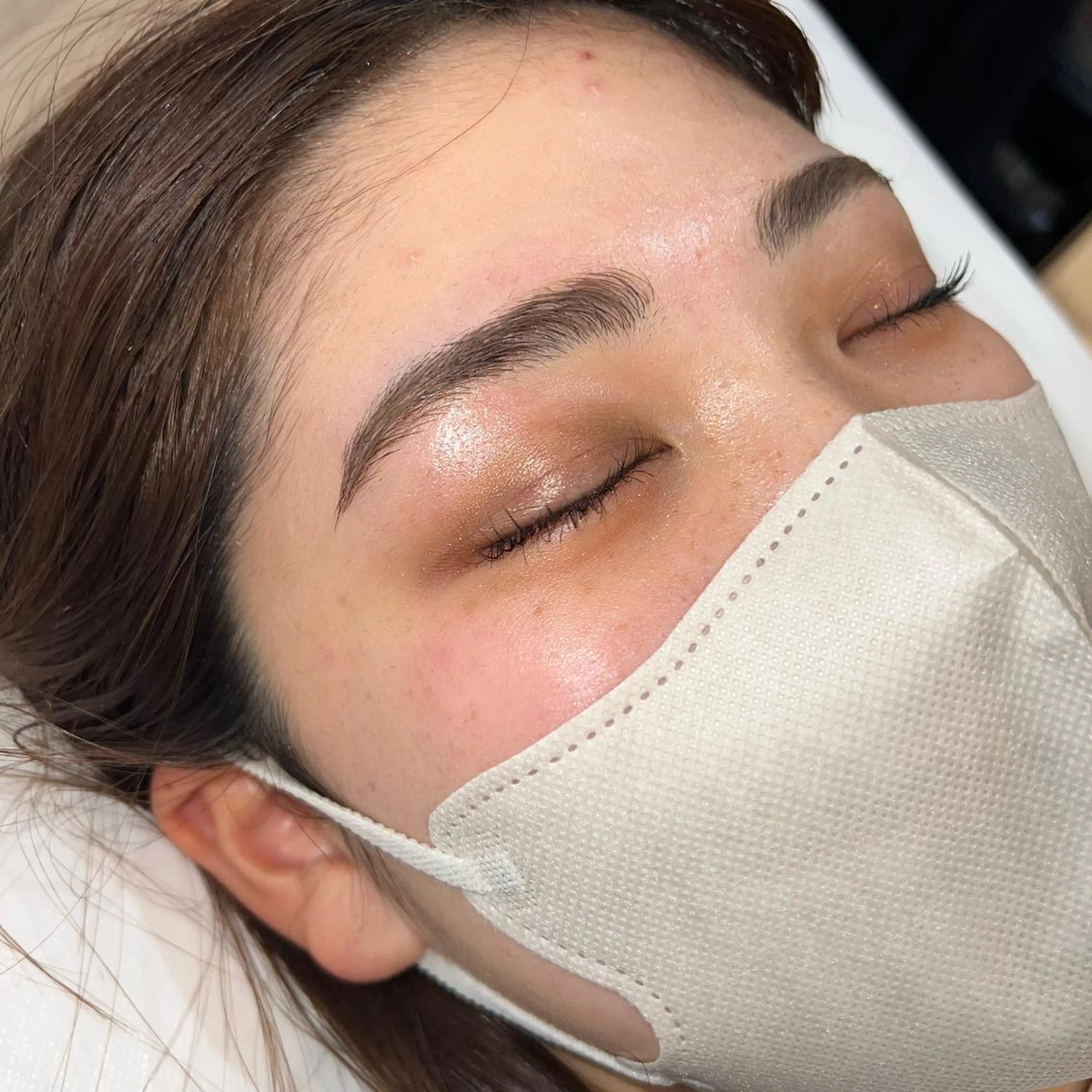 アイブロウ ハリウッドブロウリフト fore所属・橋爪 明日香のヘアスタイル