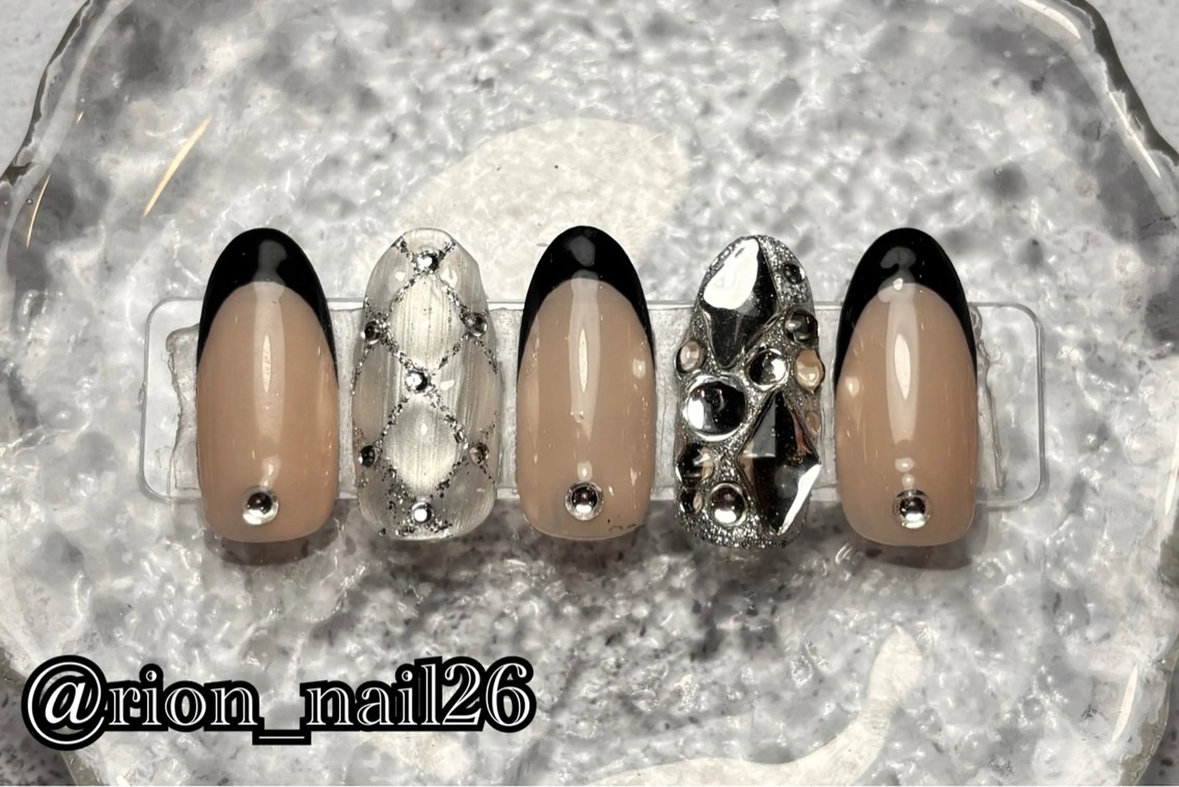 ネイル Juni nail所属・S. Rionのネイルデザイン