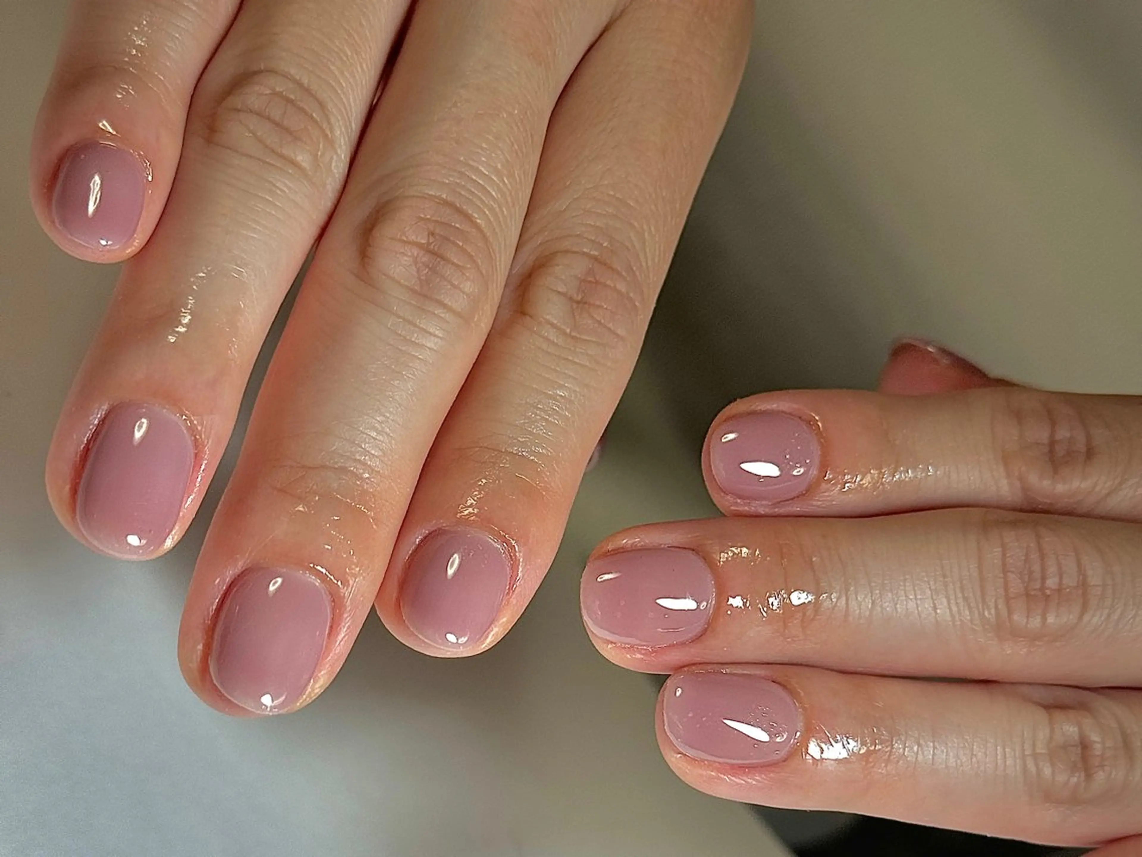 ネイル フットネイル ジェルネイル マグネットネイル 持ち込み ニュアンスネイル ミリ ネイルサロンのネイルデザイン