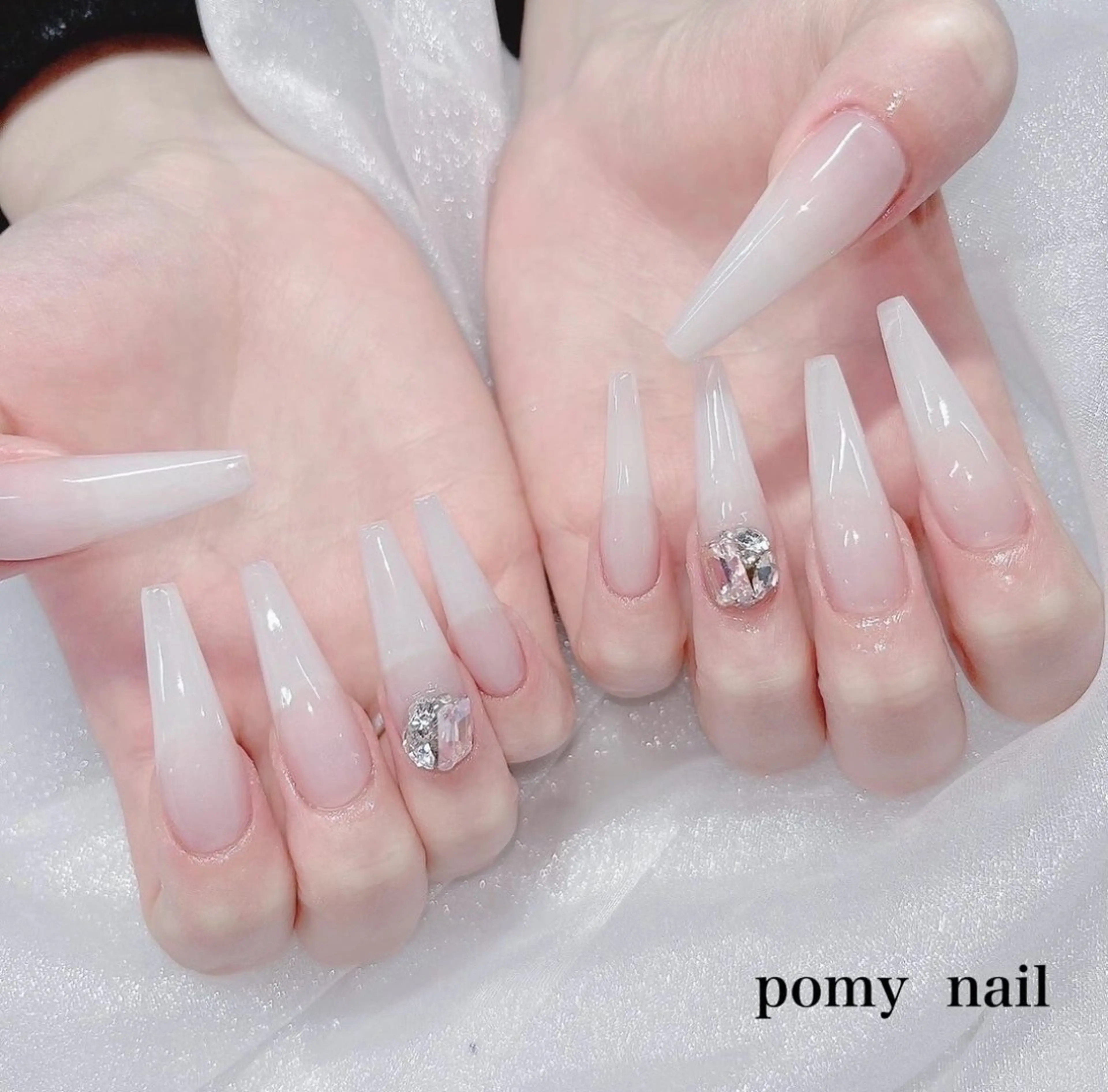 ネイル pomy nail 新宿店のネイルデザイン