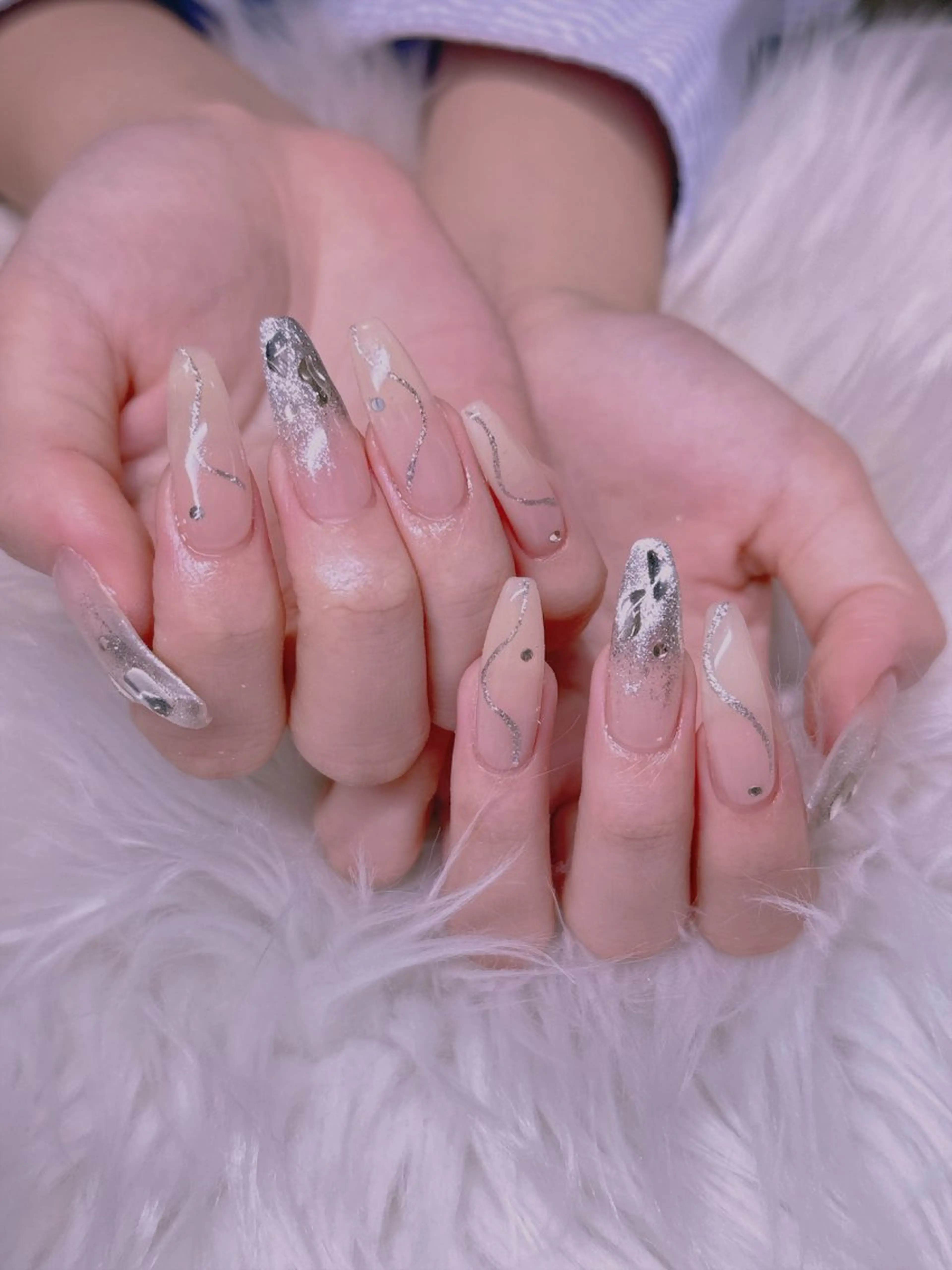 ネイル エムズ エムズのマツエク・マツパデザイン