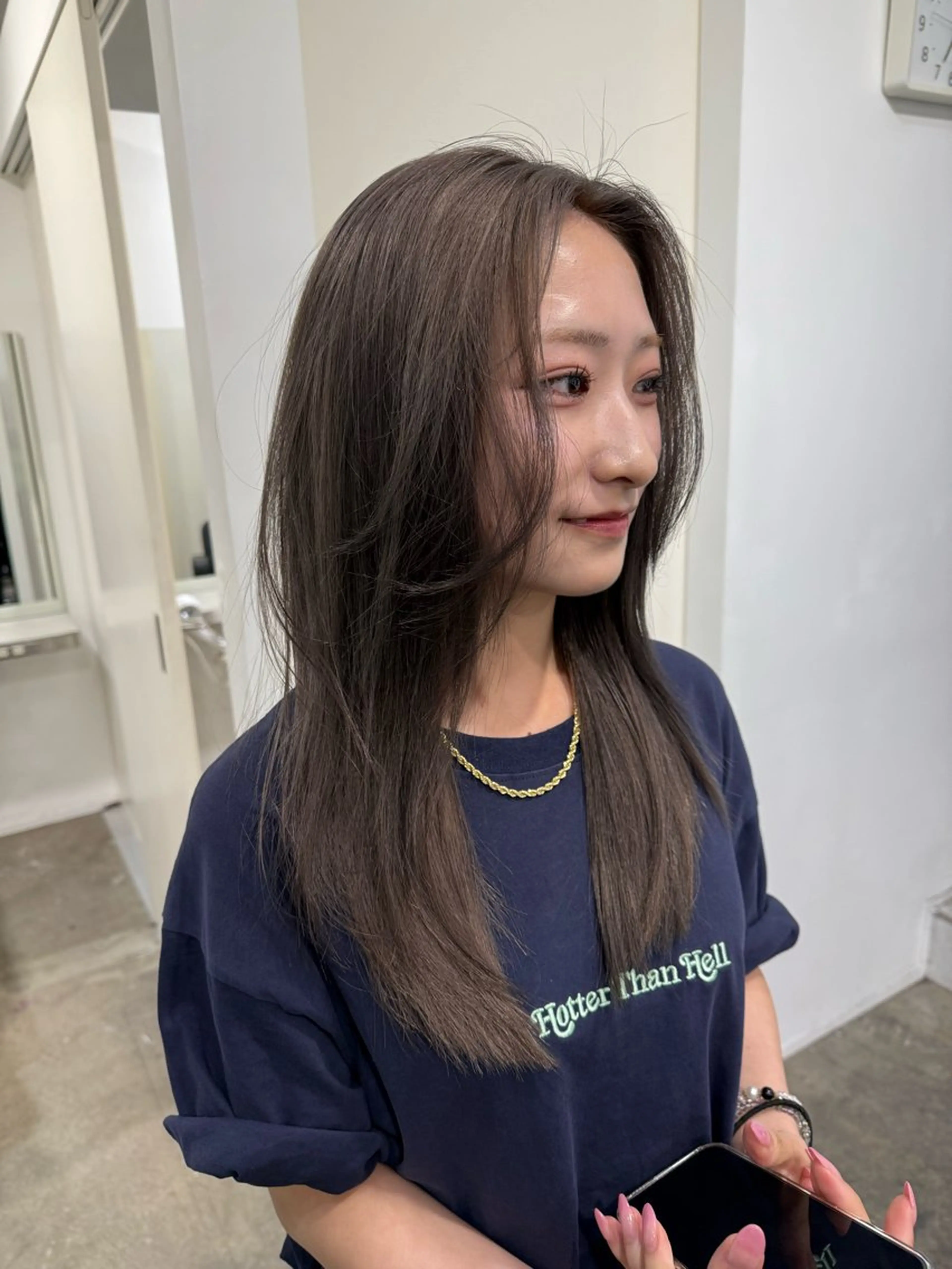 セミロング カラー XENA表参道 MIKUのヘアスタイル