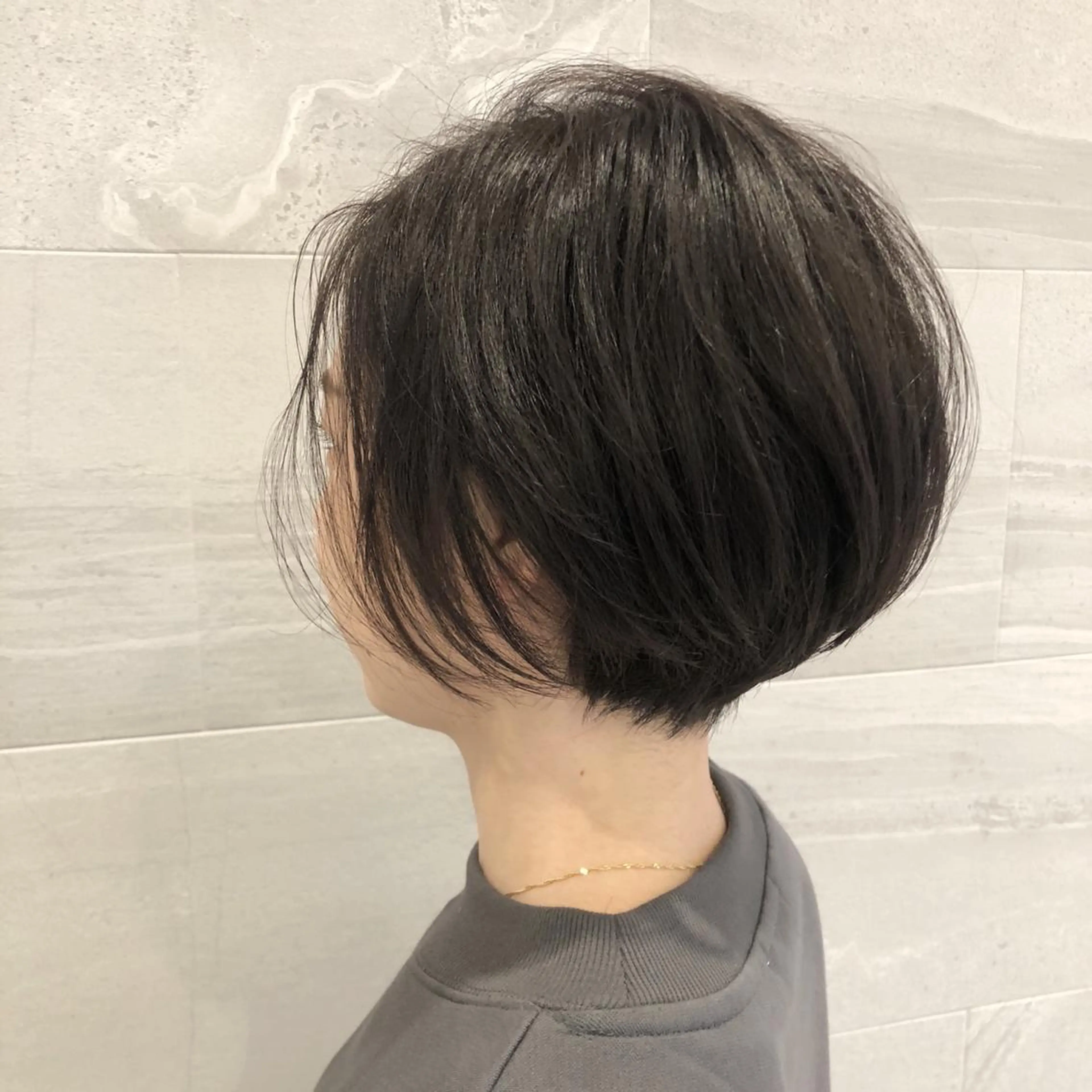 ショート 小川 幸司のヘアスタイル