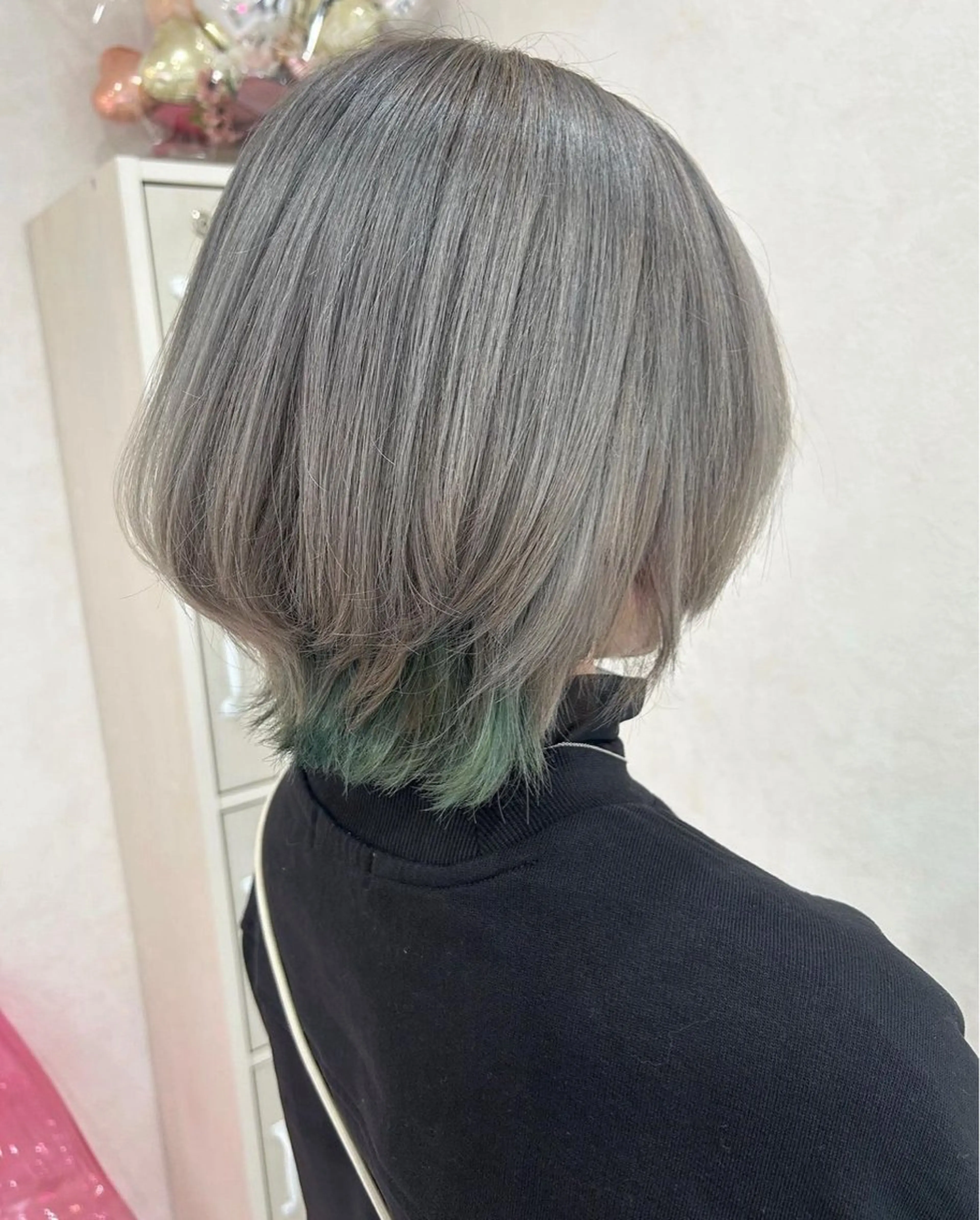 ミディアム カラー ヘアカラー ハイトーン/韓国風 🤍Nacchi🐈のマツエク・マツパデザイン