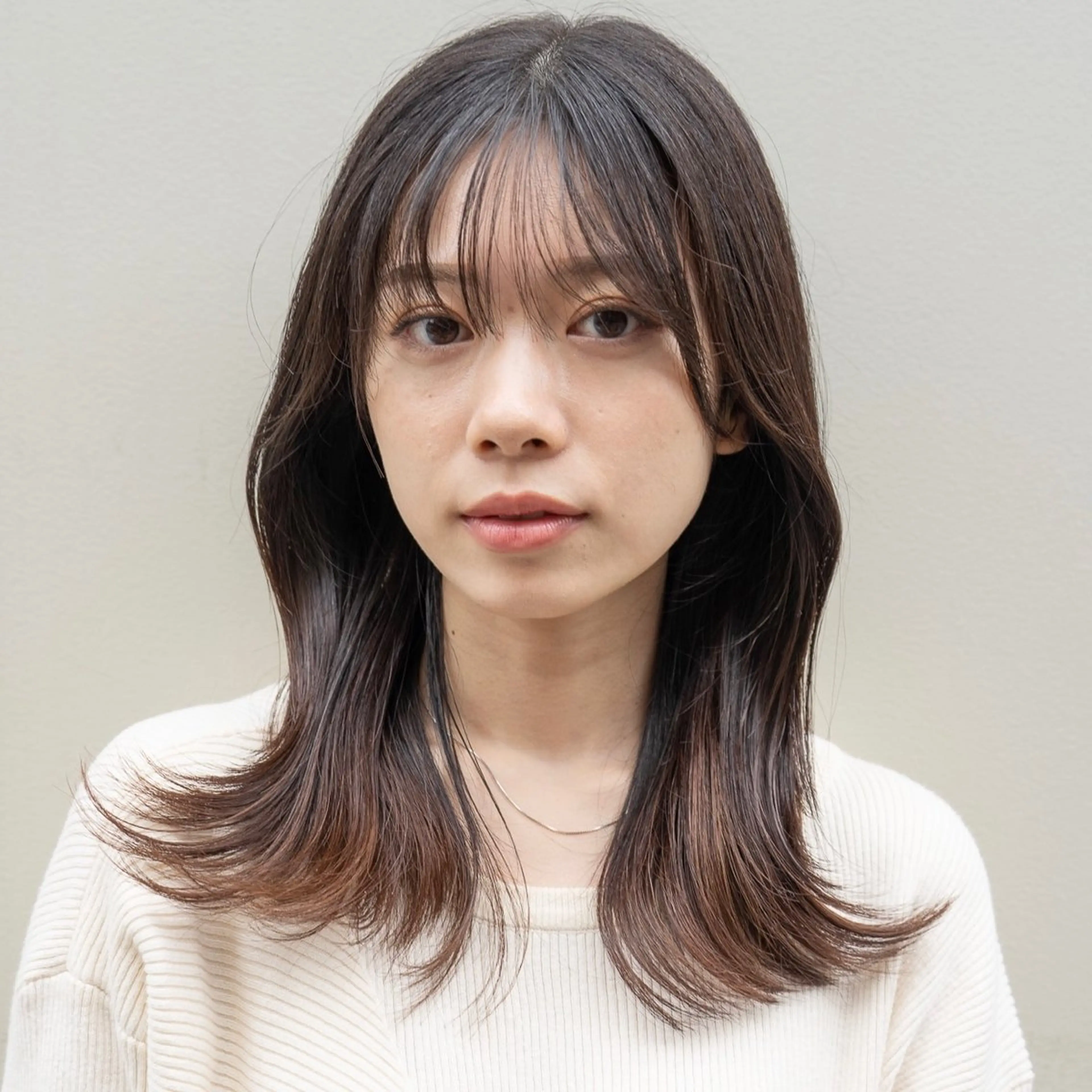 ロング カラー 韓国風ヘア カット ヘアカラー トリートメント 天王寺髪質改善なら よしみさん✨のヘアスタイル