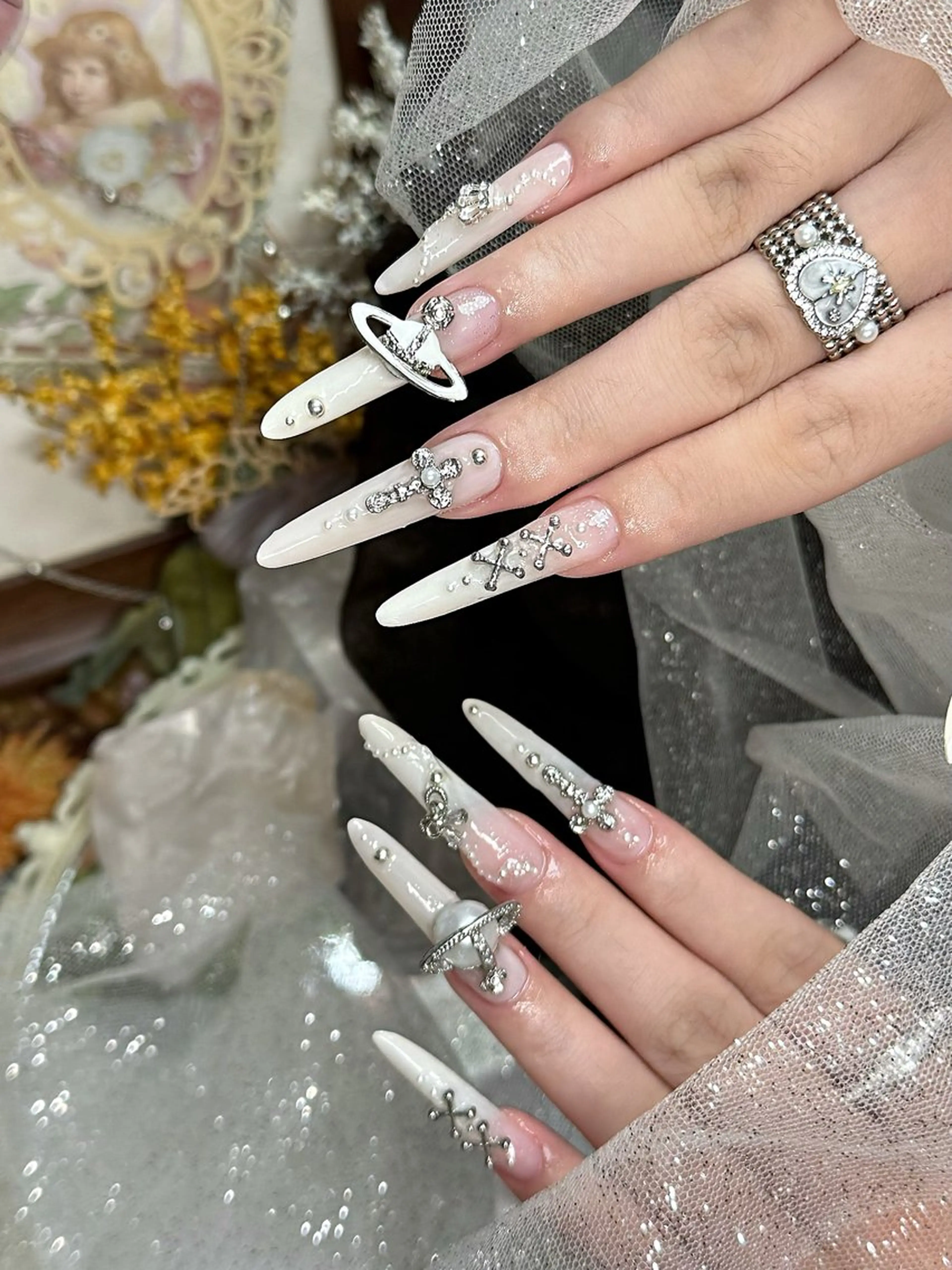 大人気の量産型ネイル🎀 チップ10本長さ出し+ お持ちデザインok！の写真