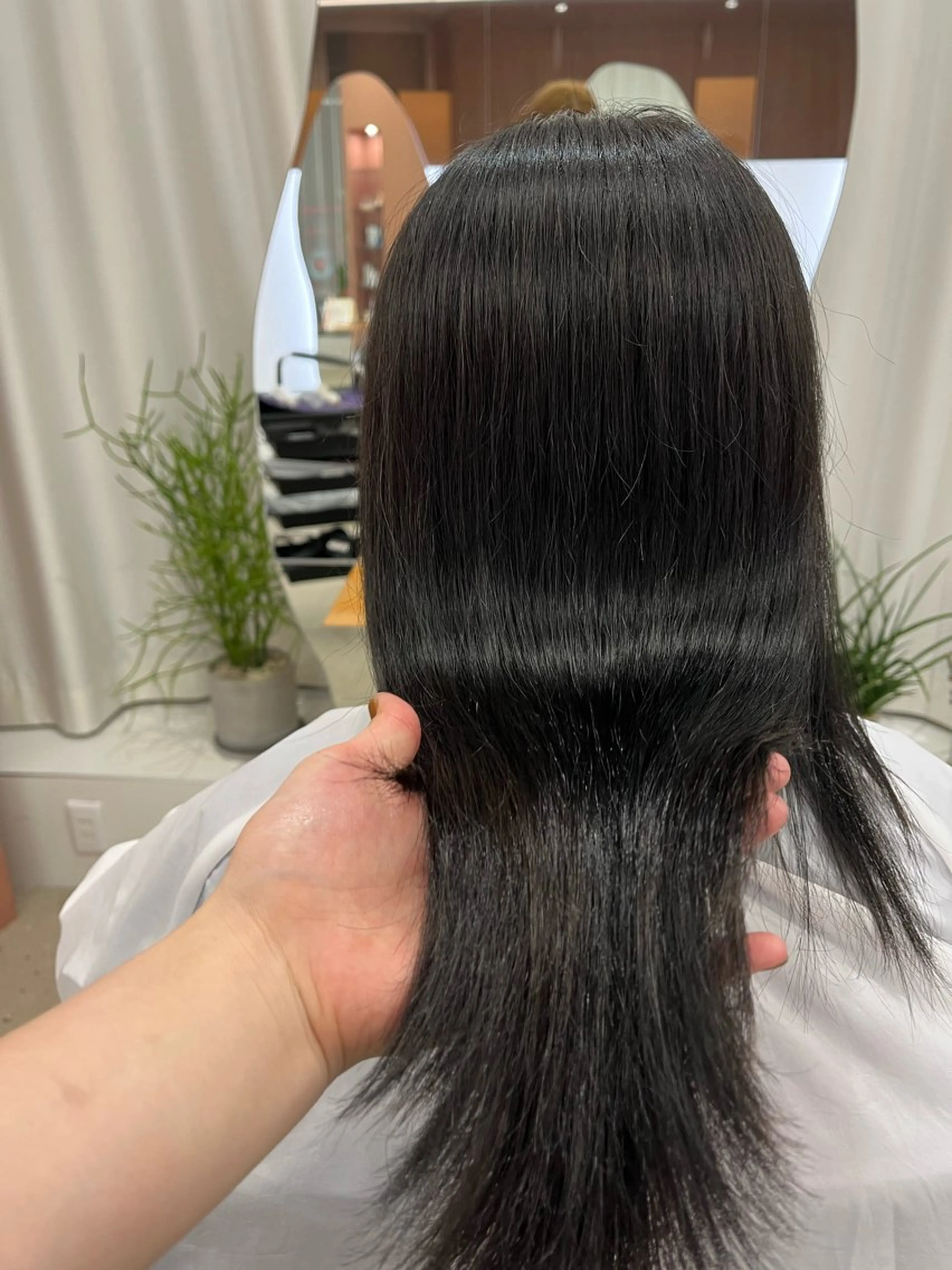 ミディアム カラー 叶 妃万里のヘアスタイル