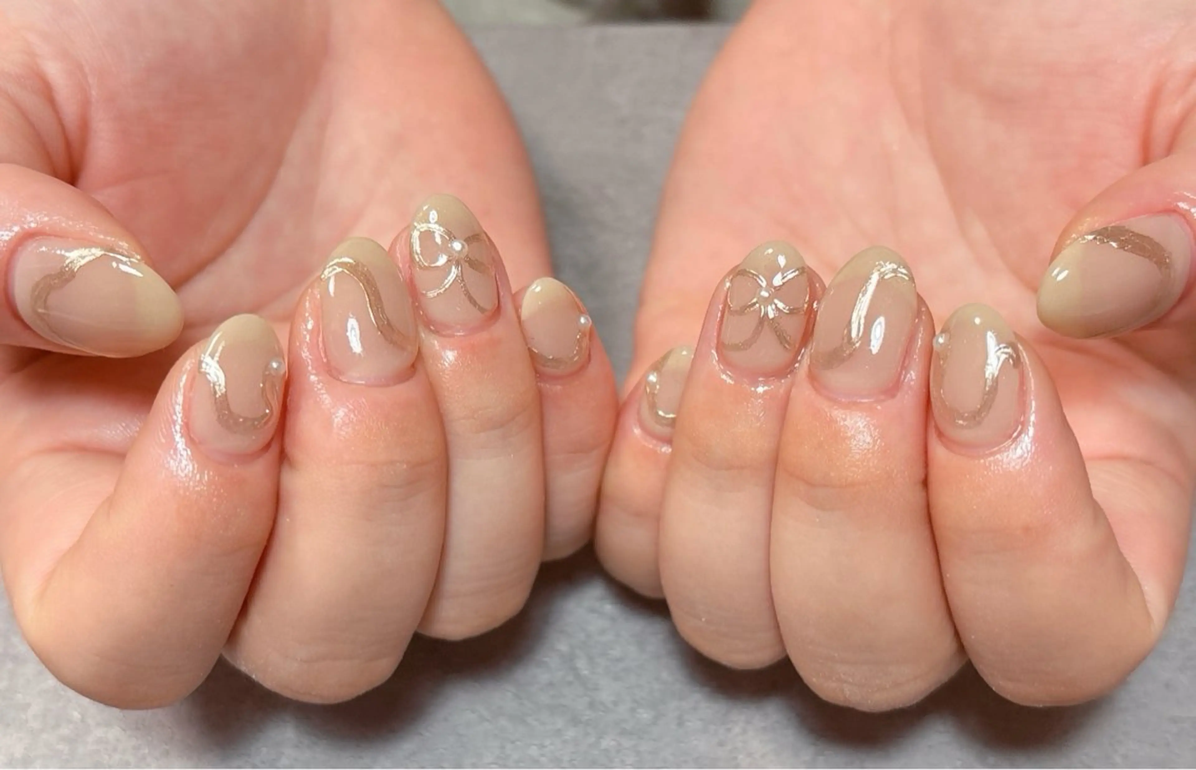 ネイル アートネイル ハート マグネットネイル ニュアンスネイル リボン ハンドネイル ハンドケア ゆ か_Nails💫のネイルデザイン