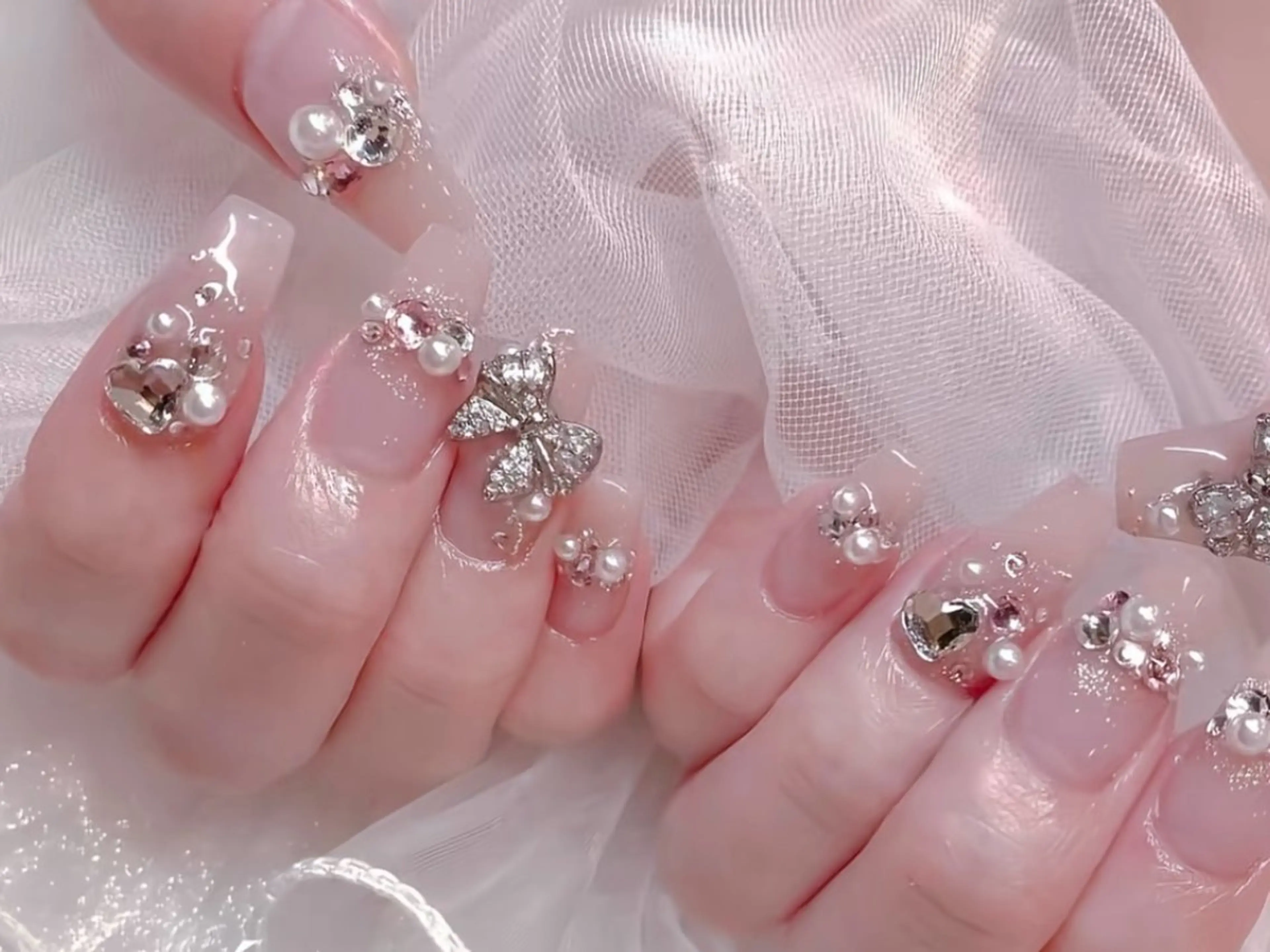 ネイル ハンドネイル KARI ネイルサロンのネイルデザイン