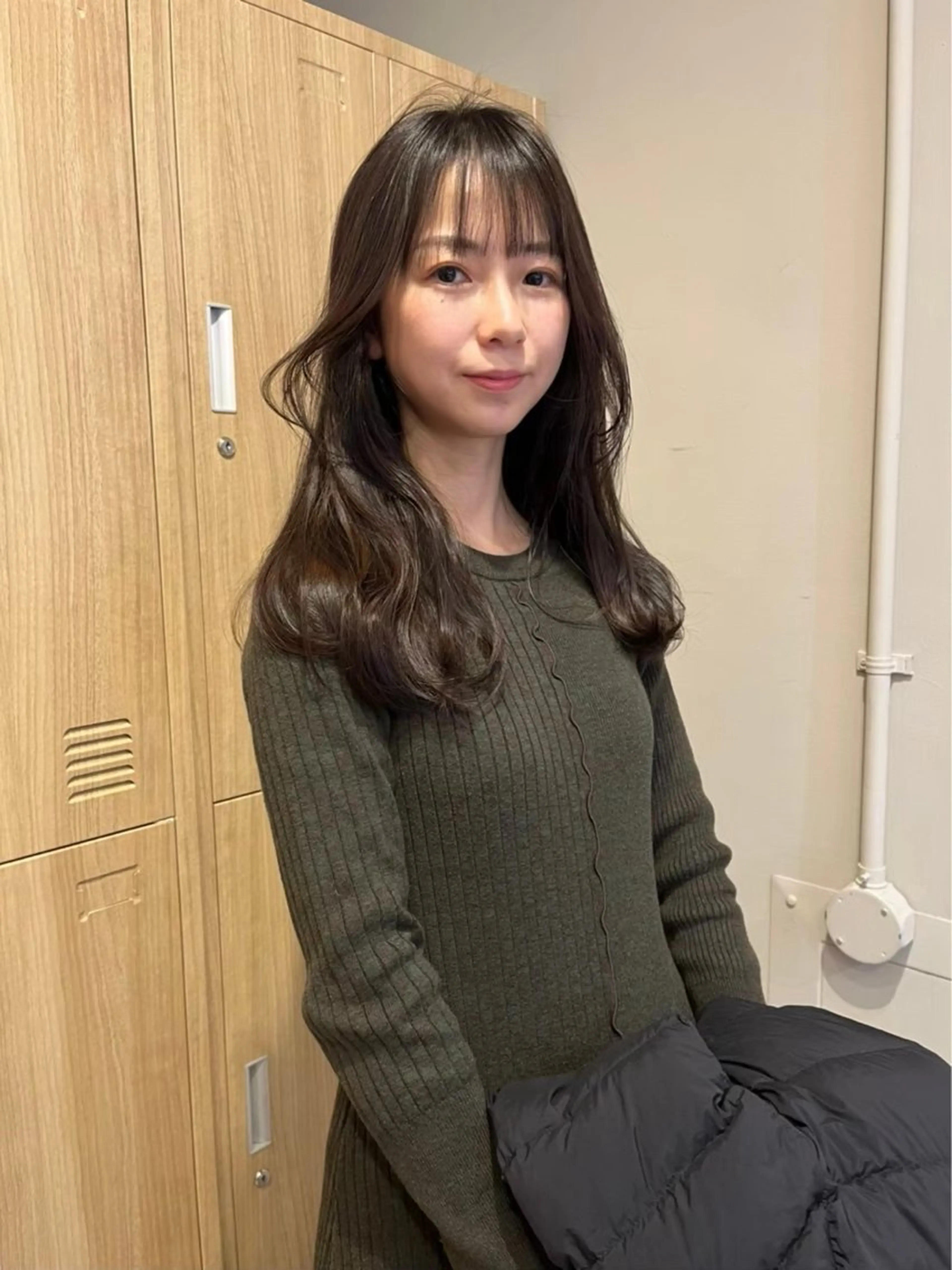 ロング アッシュ LOREN＋透明感 オリーブhirokoのヘアスタイル