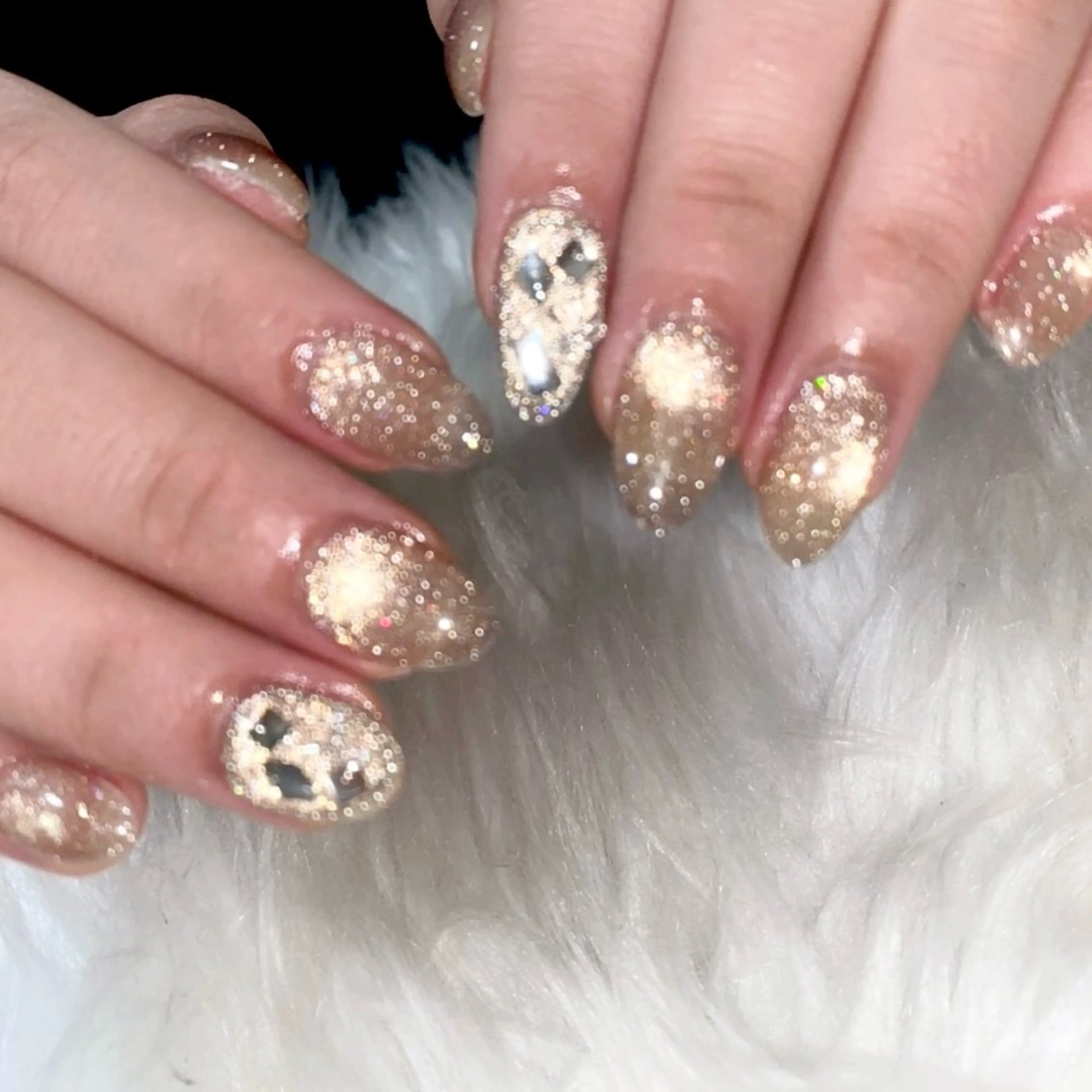 ネイル ハンドネイル private nail salon T2所属・MI KUのネイルデザイン