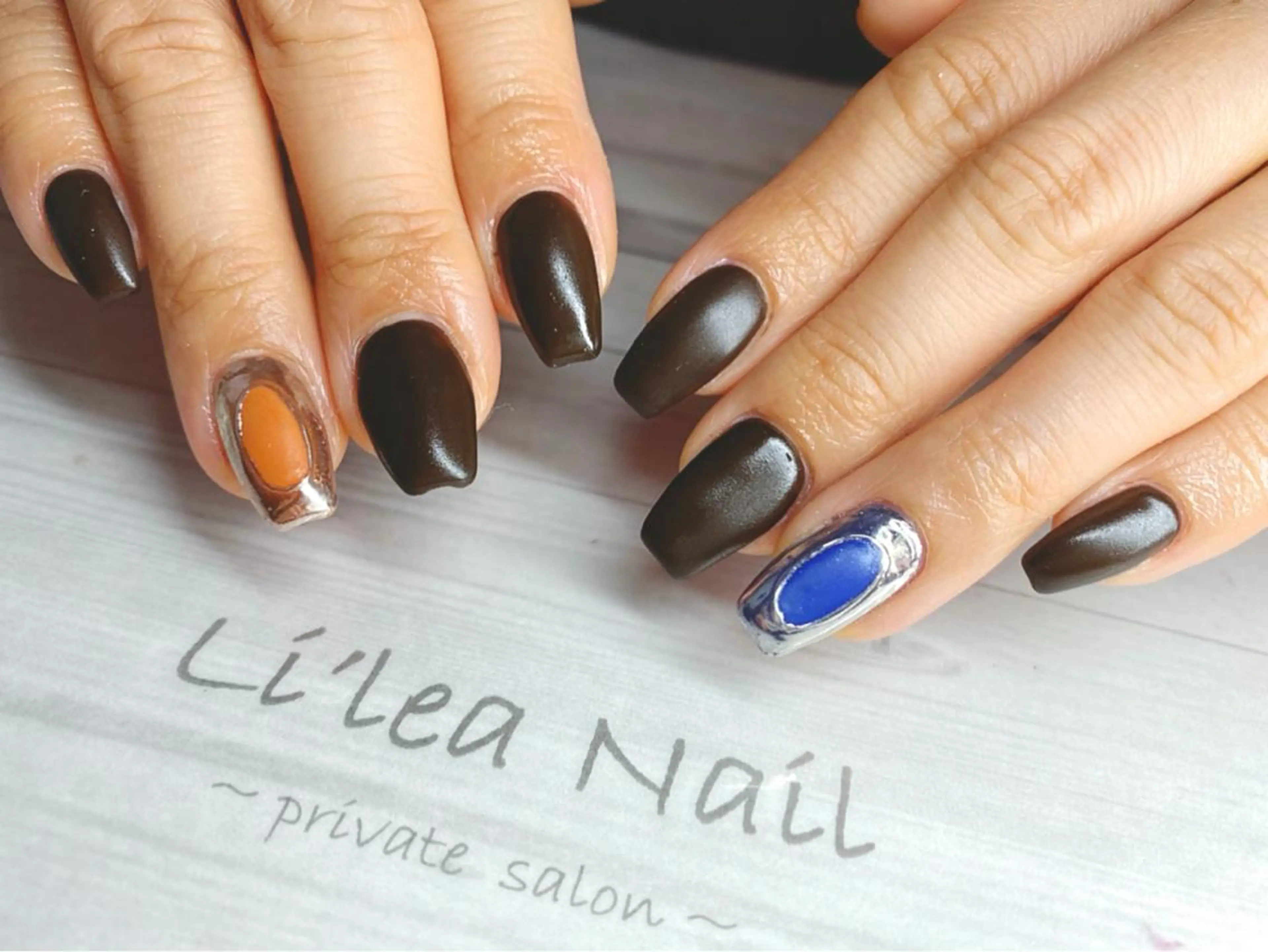 ネイル Li'leaNail AINAのネイルデザイン
