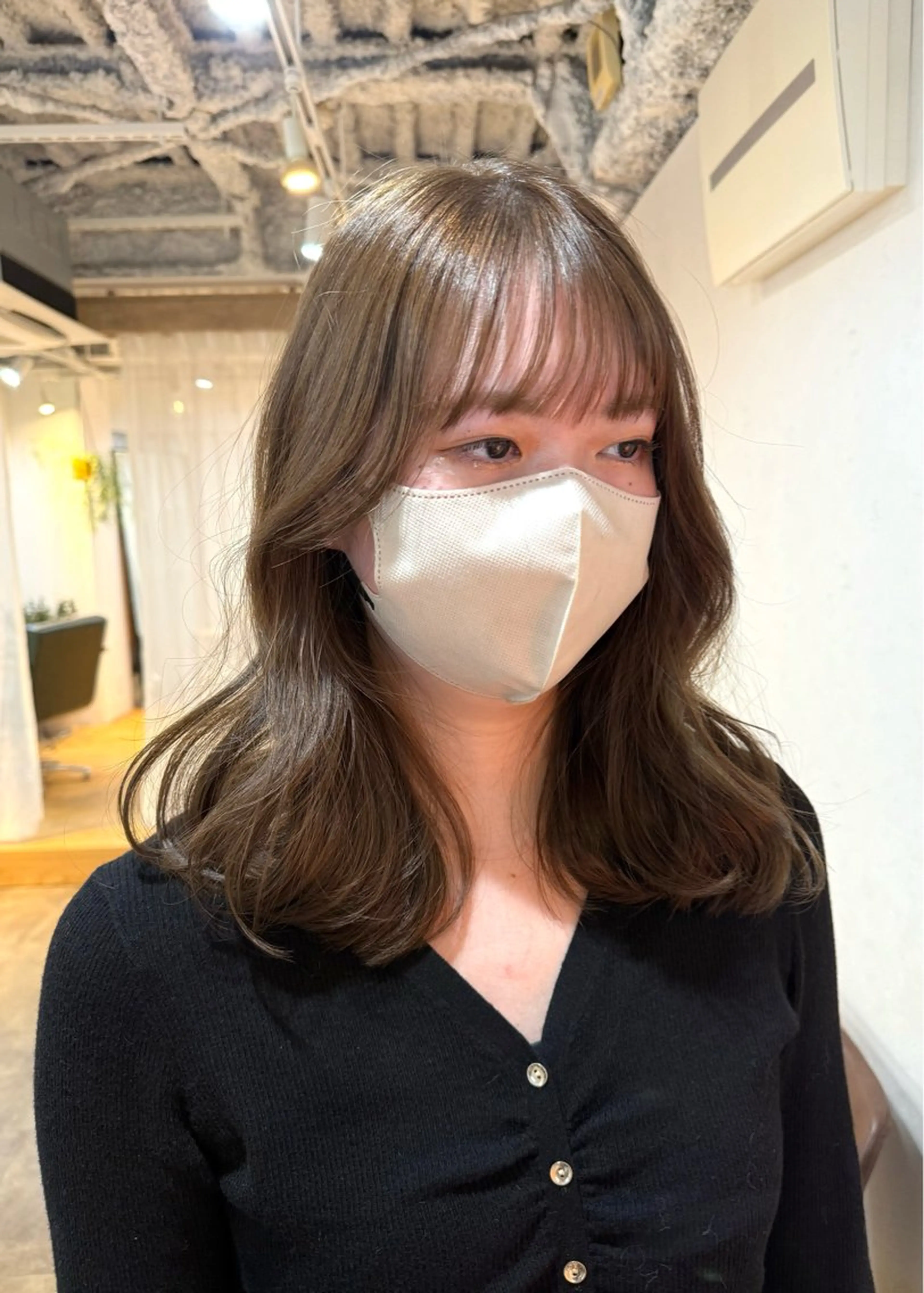 ミディアム カラー カット ヘアカラー トリートメント TRENCH 自由が丘所属・TRENCH　相澤 果歩のヘアスタイル