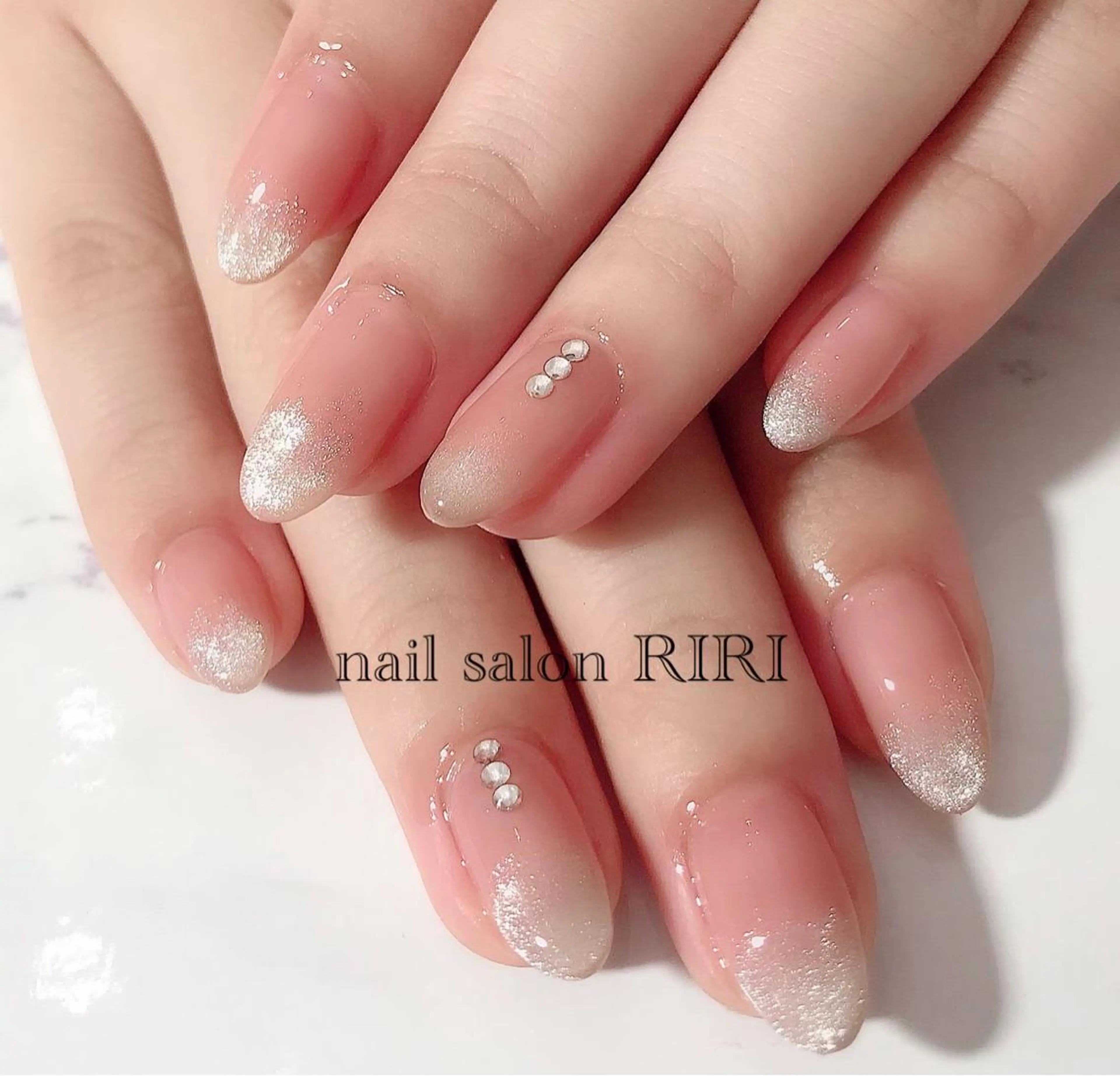 ネイル グラデーション マグネットネイル private  nail  salon RIRI所属・RIRI リリのネイルデザイン