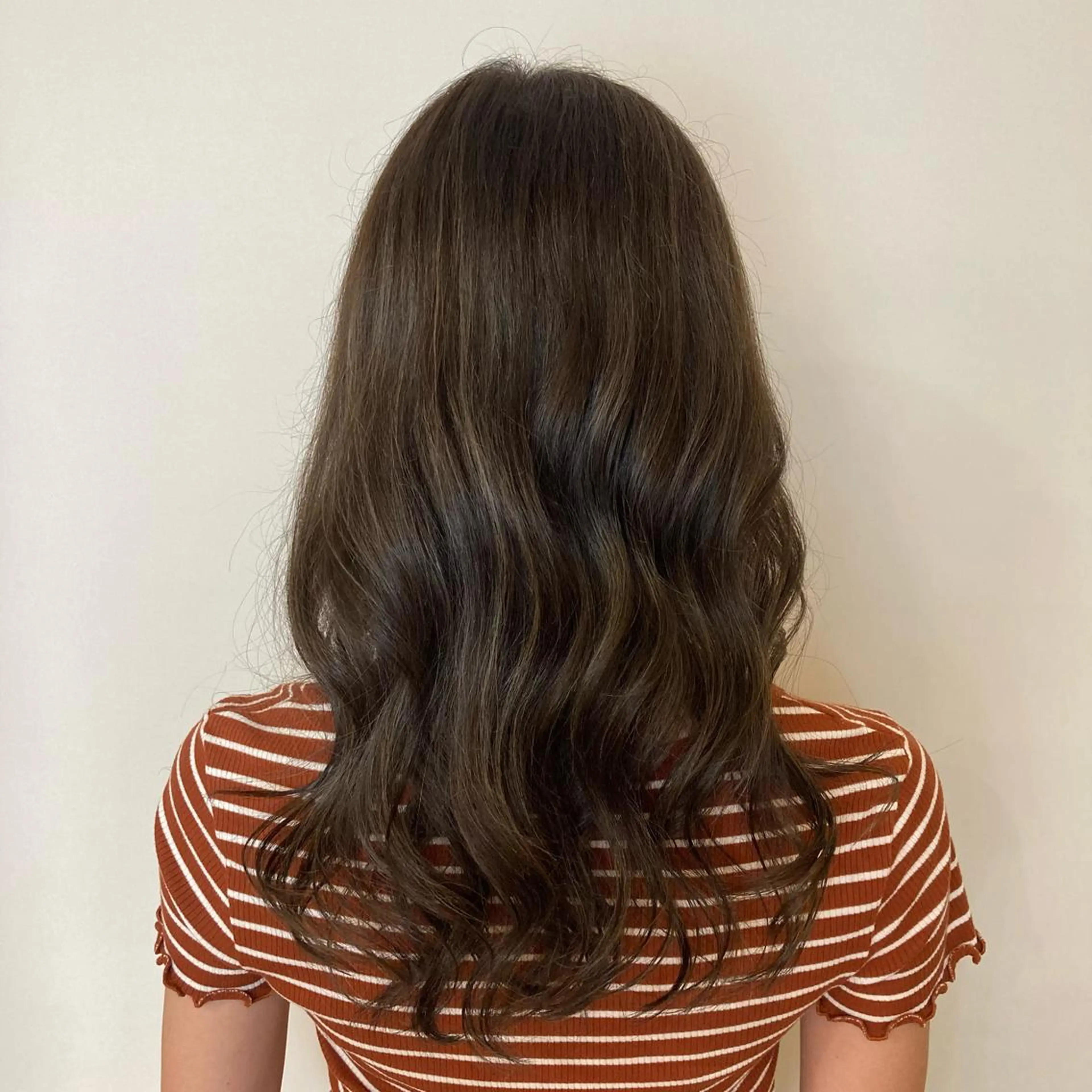 カラー 水島 悠香子のヘアスタイル