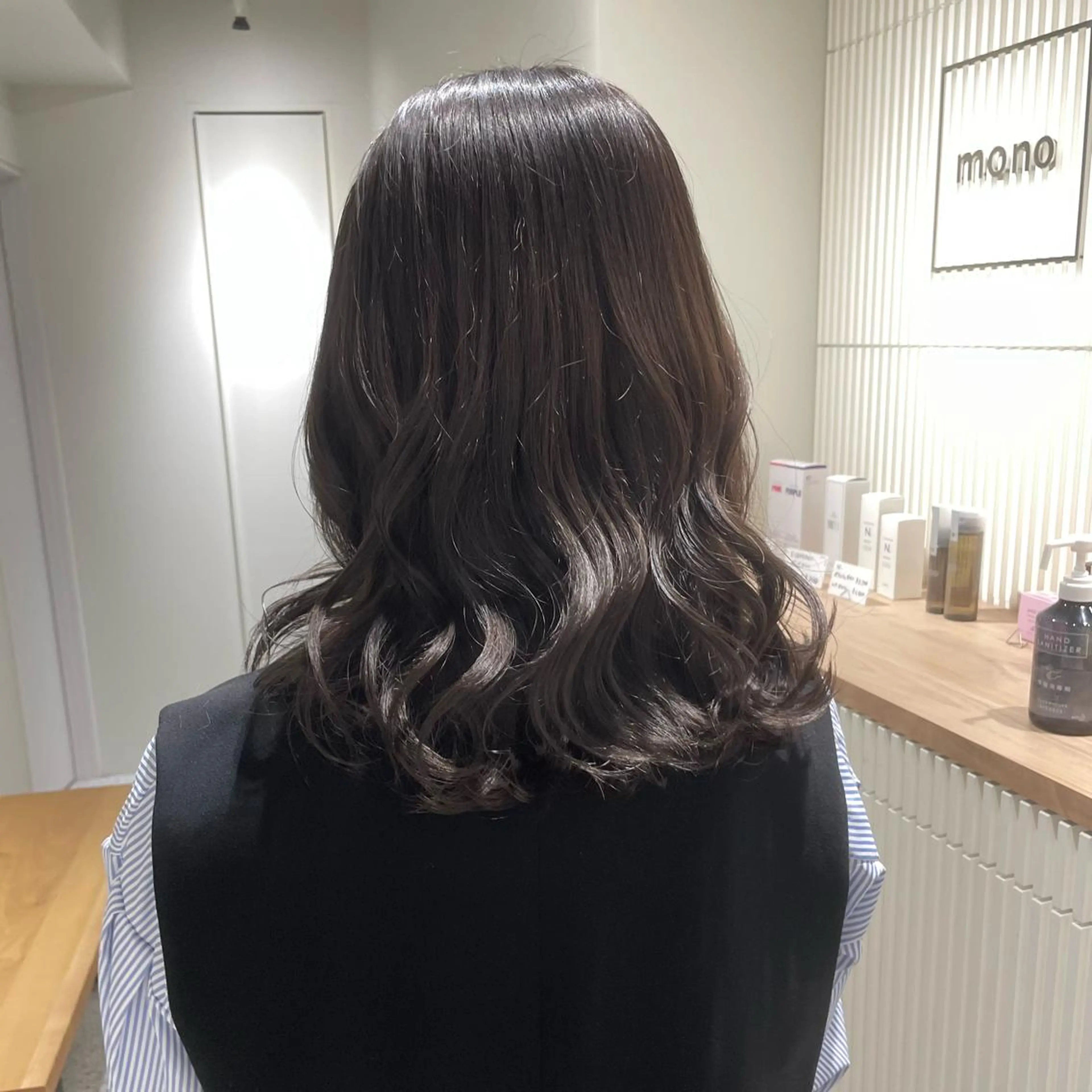 セミロング カラー GO TODAY SHARE SALON 原宿本店所属・ブリーチ/ハイトーン 艶カラー/ユリナのヘアスタイル