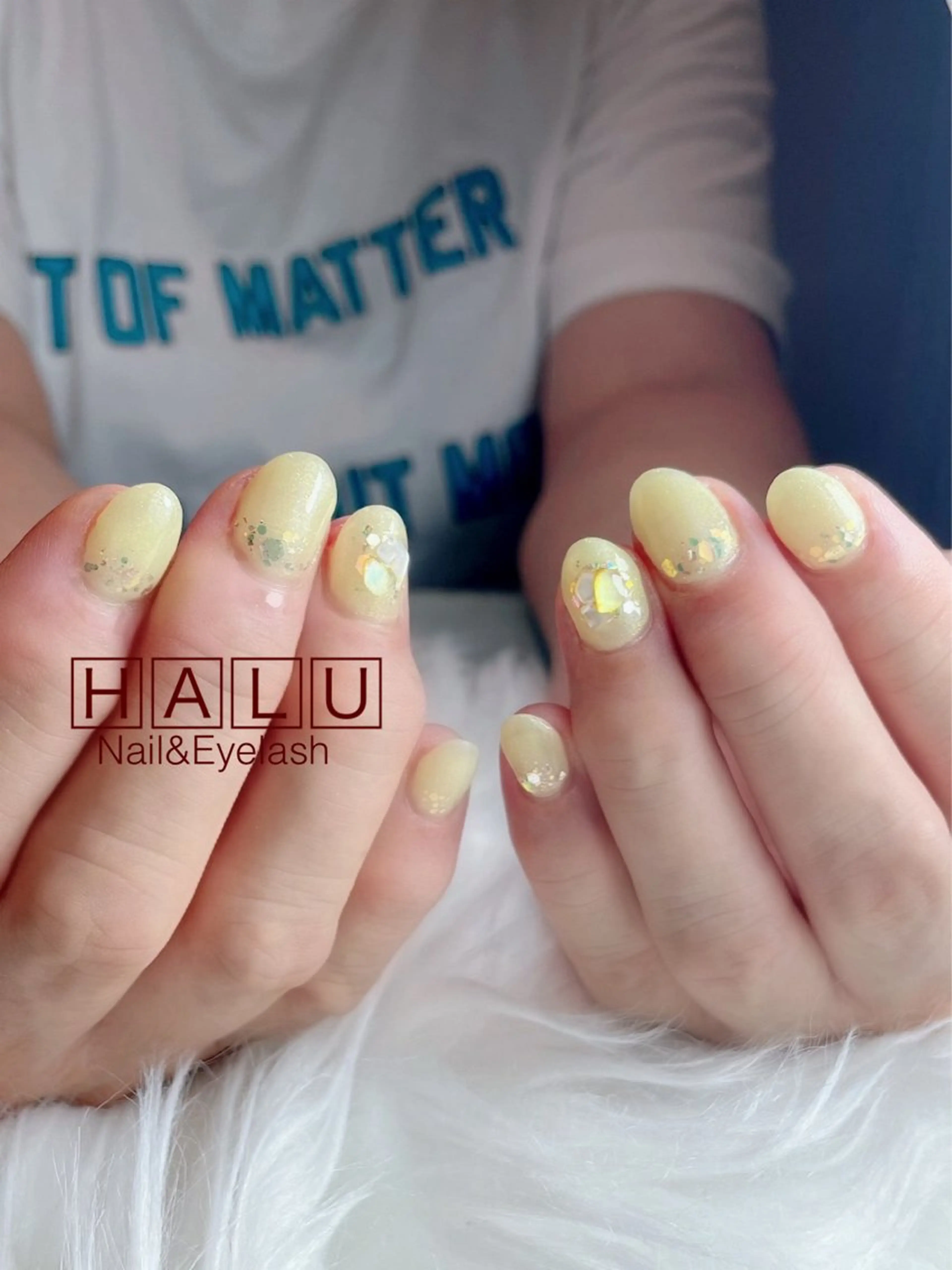 ネイル 黄色 ハンドネイル フットネイル HALU ハルのネイルデザイン