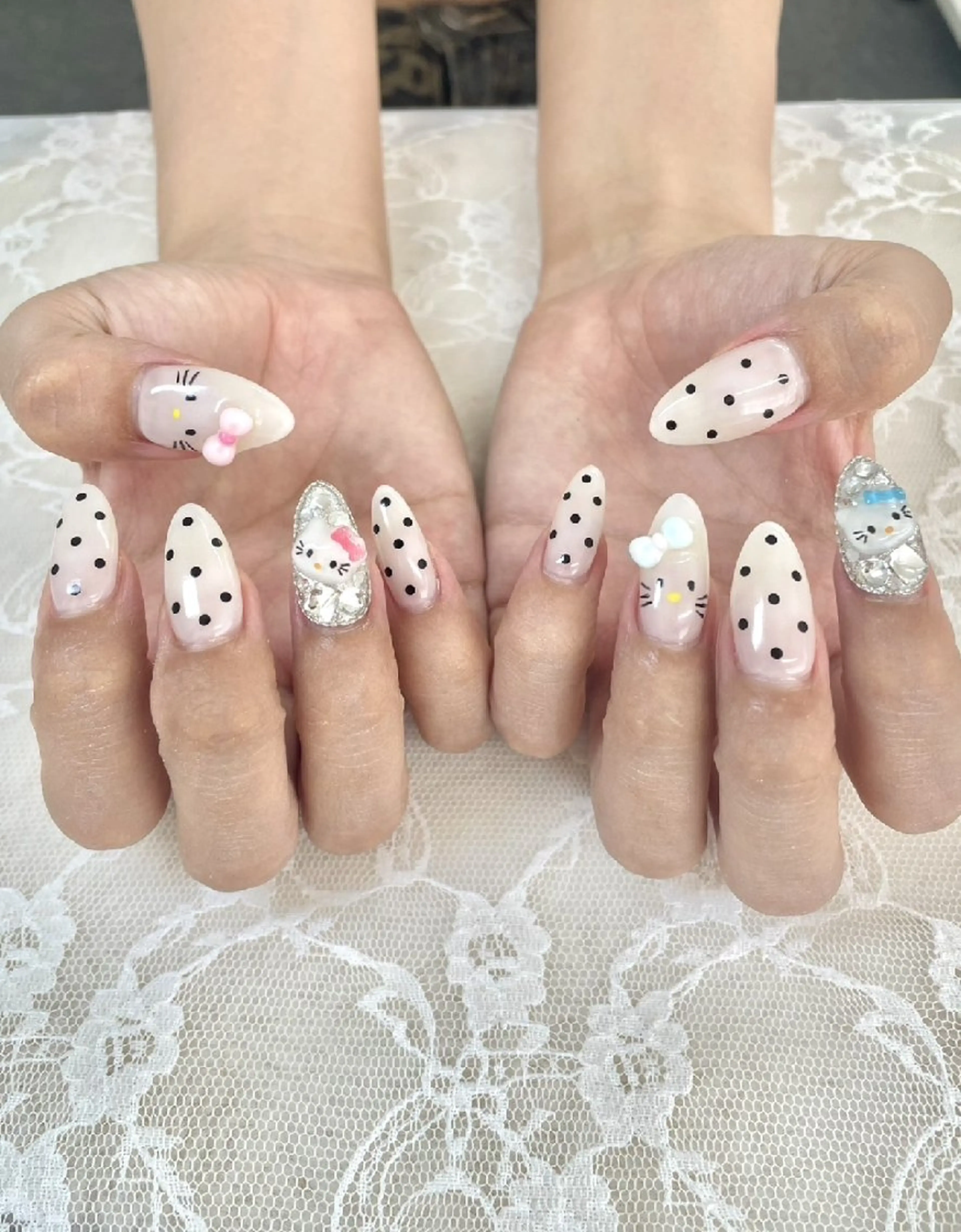 ネイル ドット ガーリー ハンドネイル ハンドケア 心斎橋Salon Epokkuのネイルデザイン