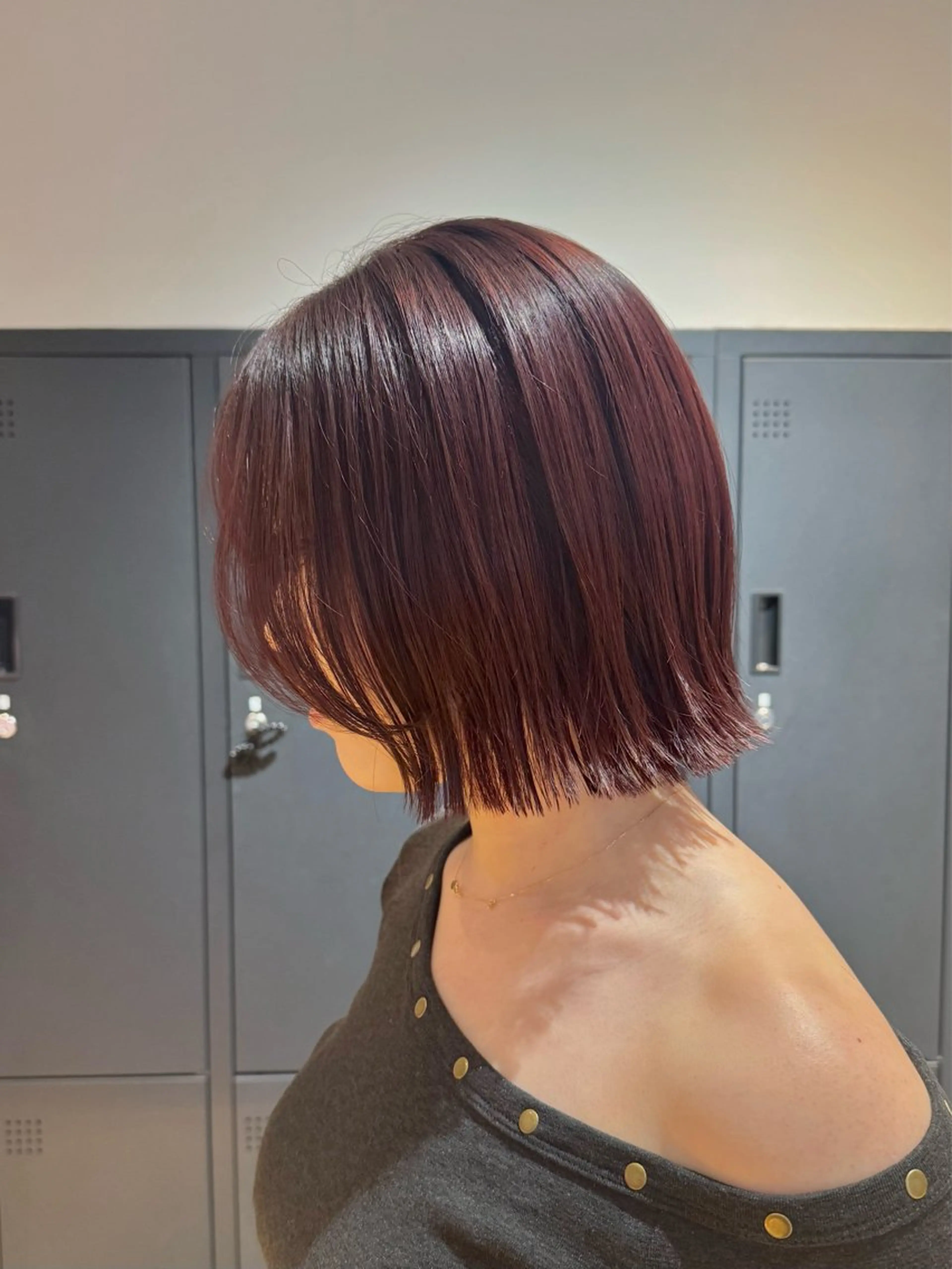 ショート 🪞きら艶ロング カラー🩶 azuのヘアスタイル