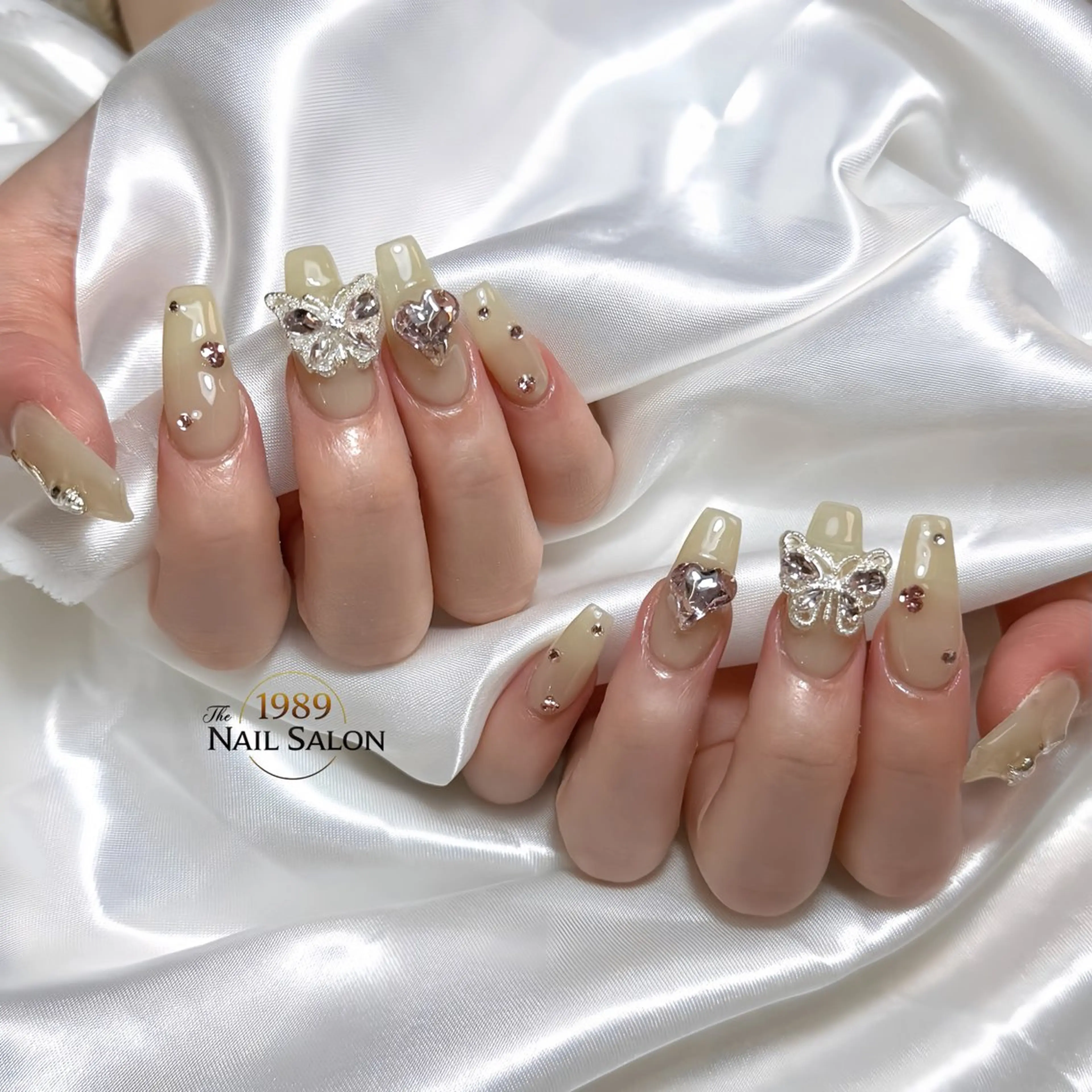 ネイル ハンドネイル The 1989 Nail Salonのネイルデザイン