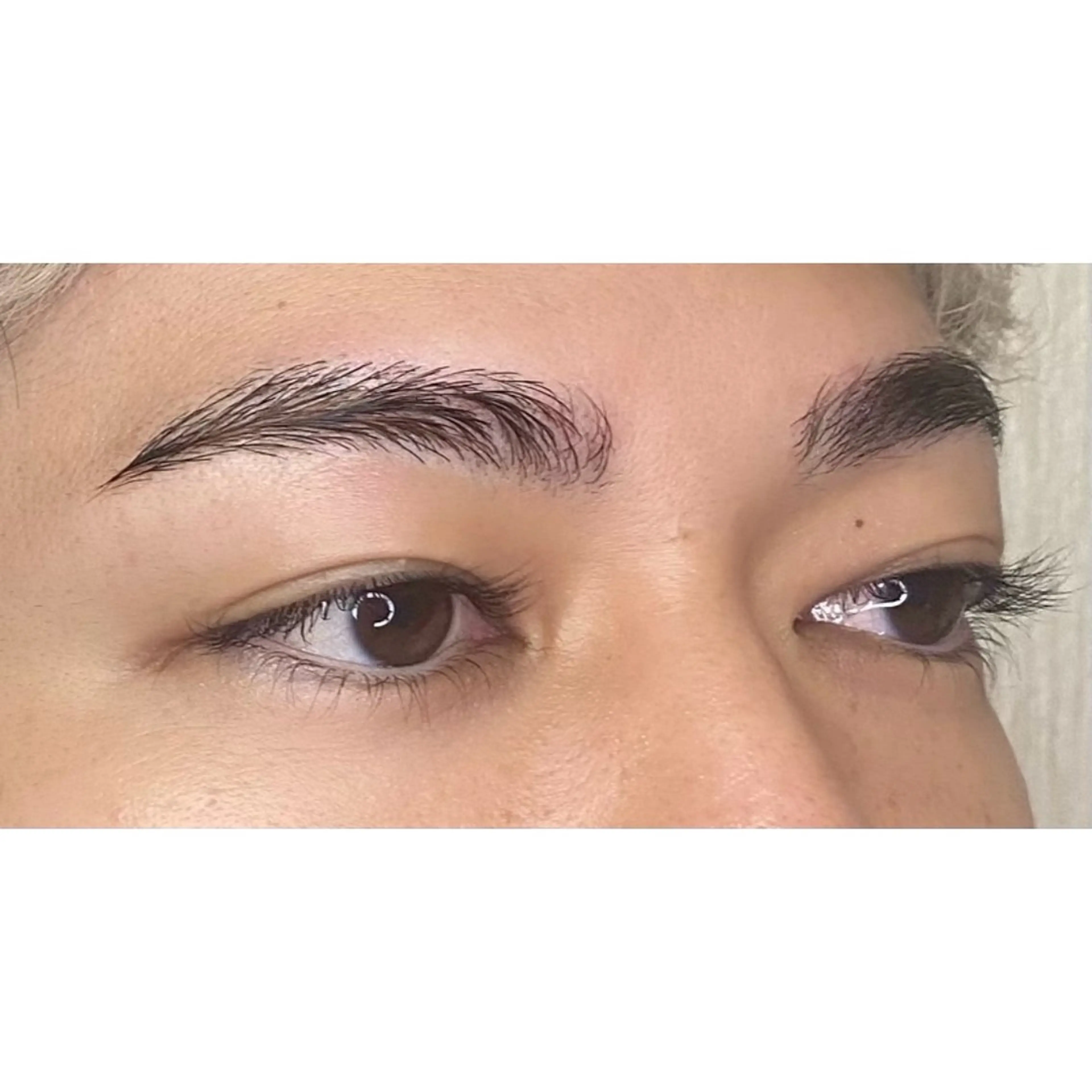 《毛流れ矯正》眉パーマ＋Waxの写真