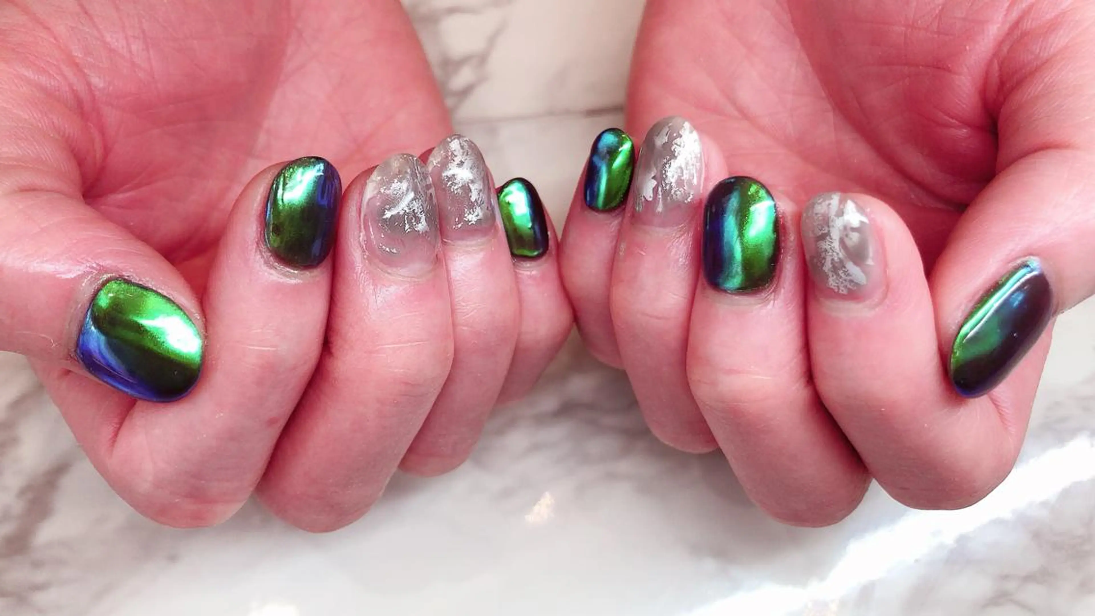 ネイル noix nail &eyeのネイルデザイン