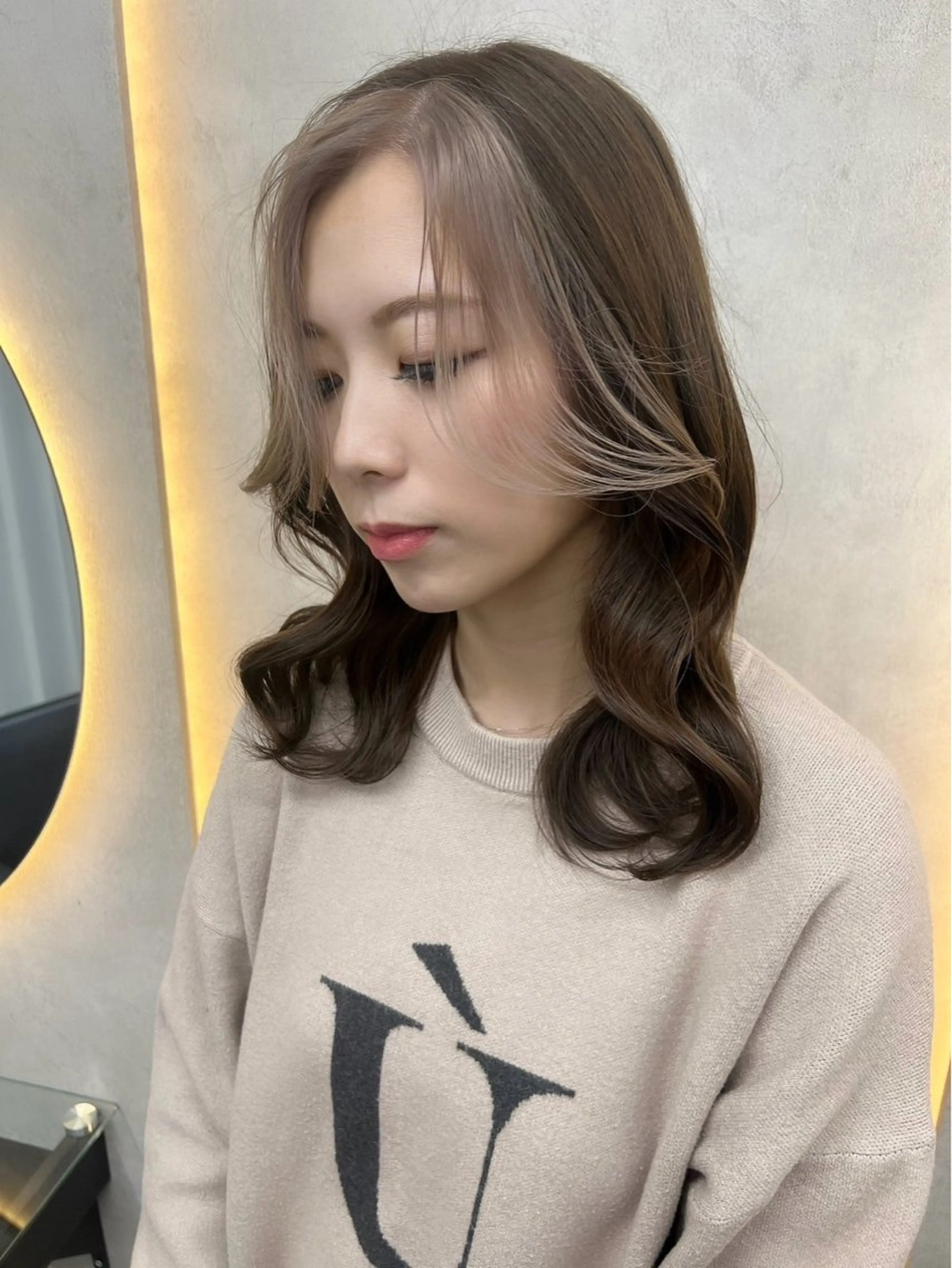 【🇰🇷韓国風スタイルになりたい方必見🇰🇷】　　　　　　　　　🎀韓国風カット（顔まわり）🎀の写真