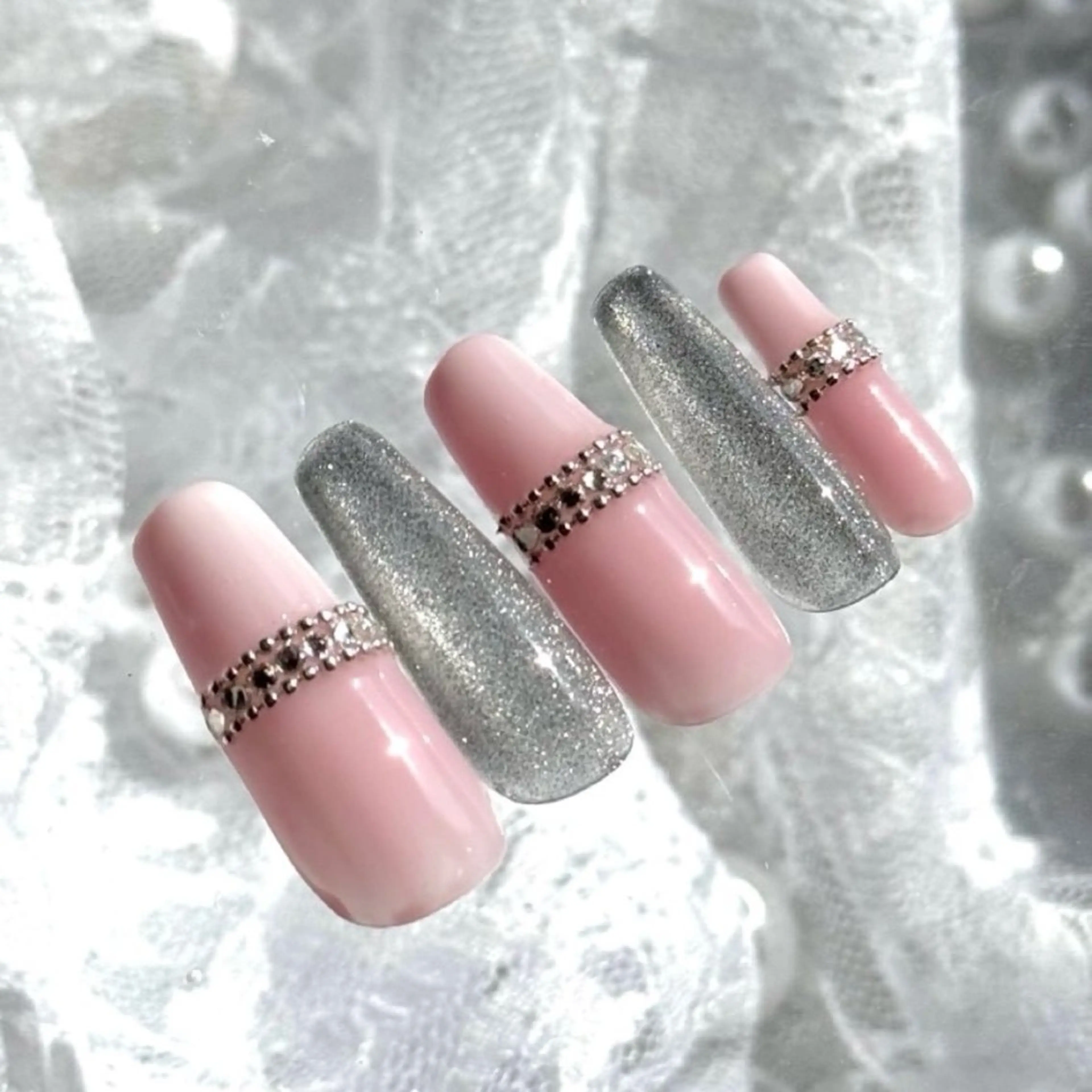 ネイル ワンホンネイル m. akiのネイルデザイン