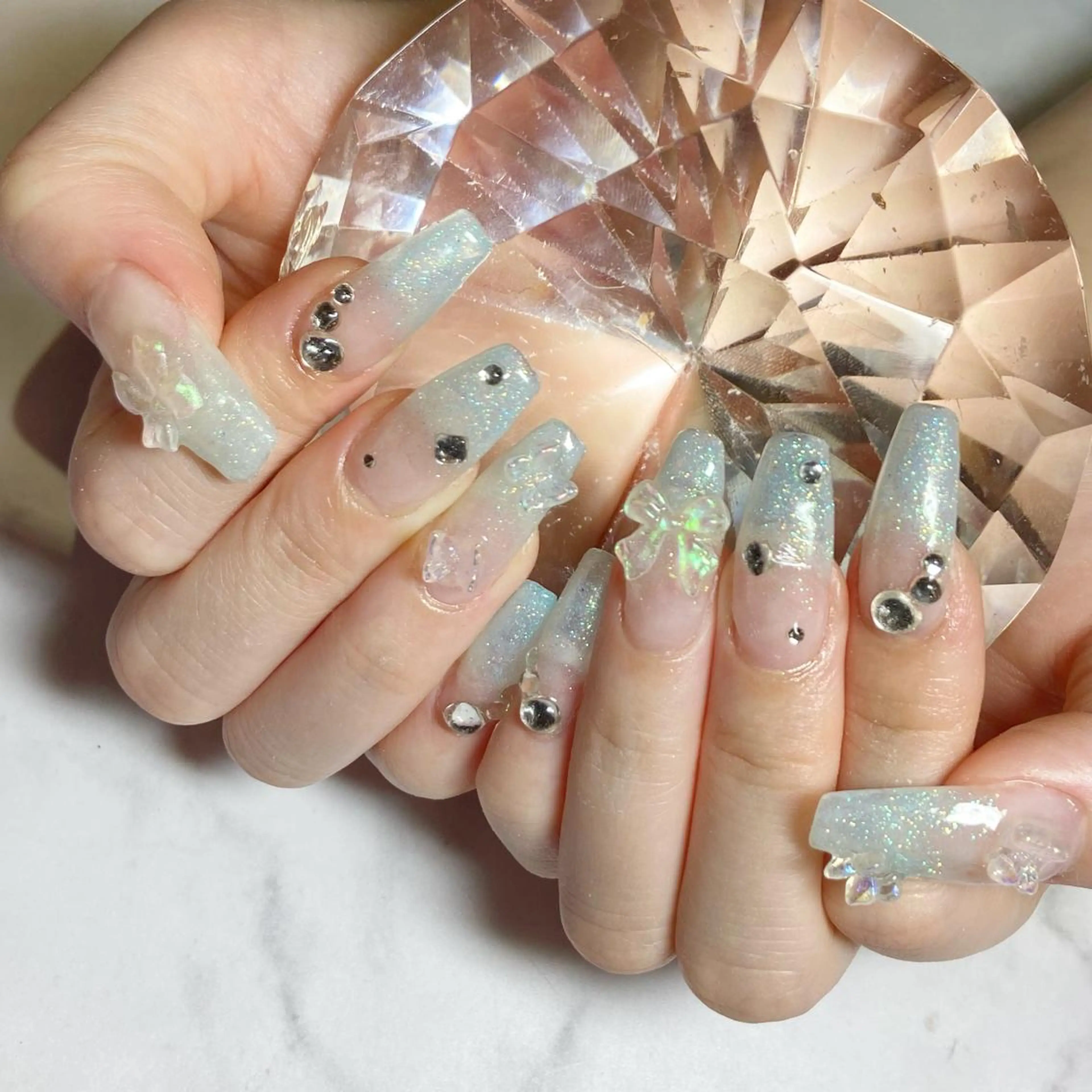ネイル ハンドネイル YUN 💅のネイルデザイン